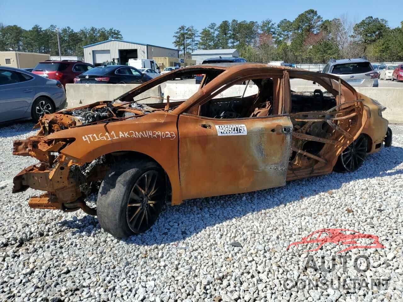 TOYOTA CAMRY 2021 - 4T1G11AK2MU429023