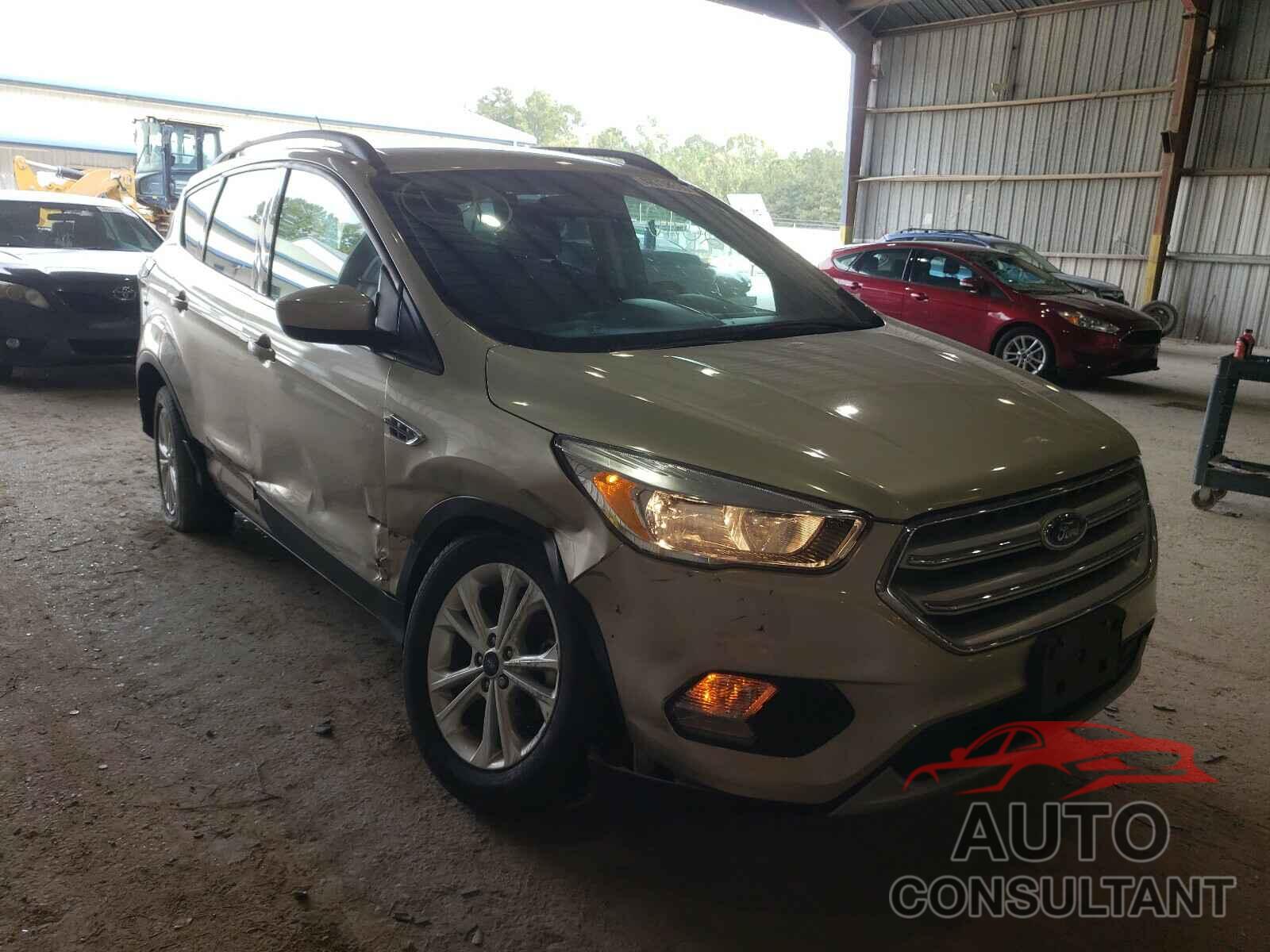 FORD ESCAPE 2018 - 1FMCU0GD8JUB11329