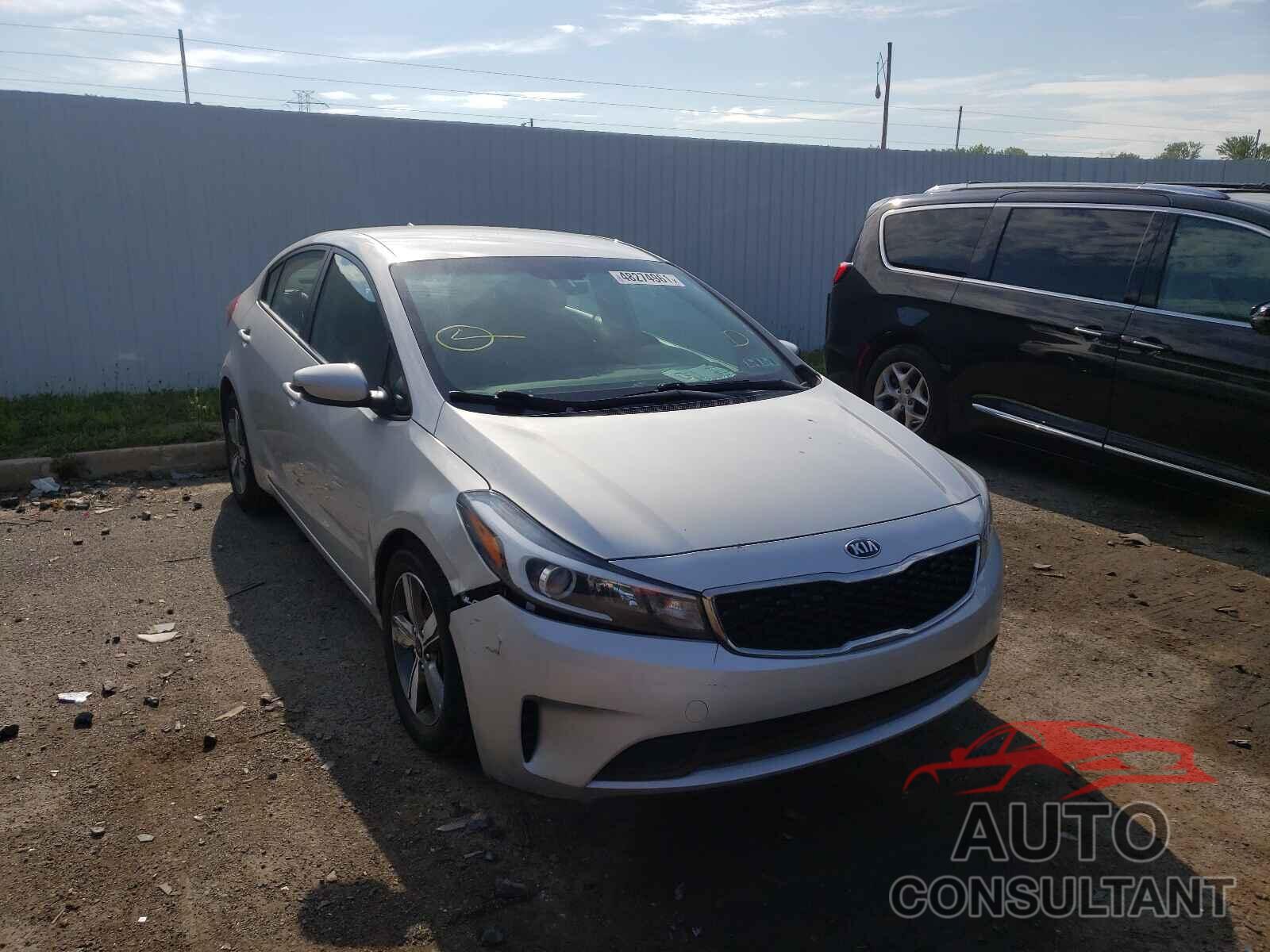 KIA FORTE 2018 - 3KPFL4A75JE202958