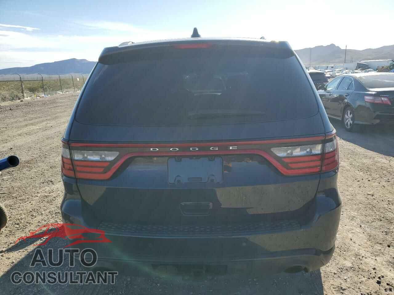 DODGE DURANGO 2018 - 1C4SDJGJ2JC143405