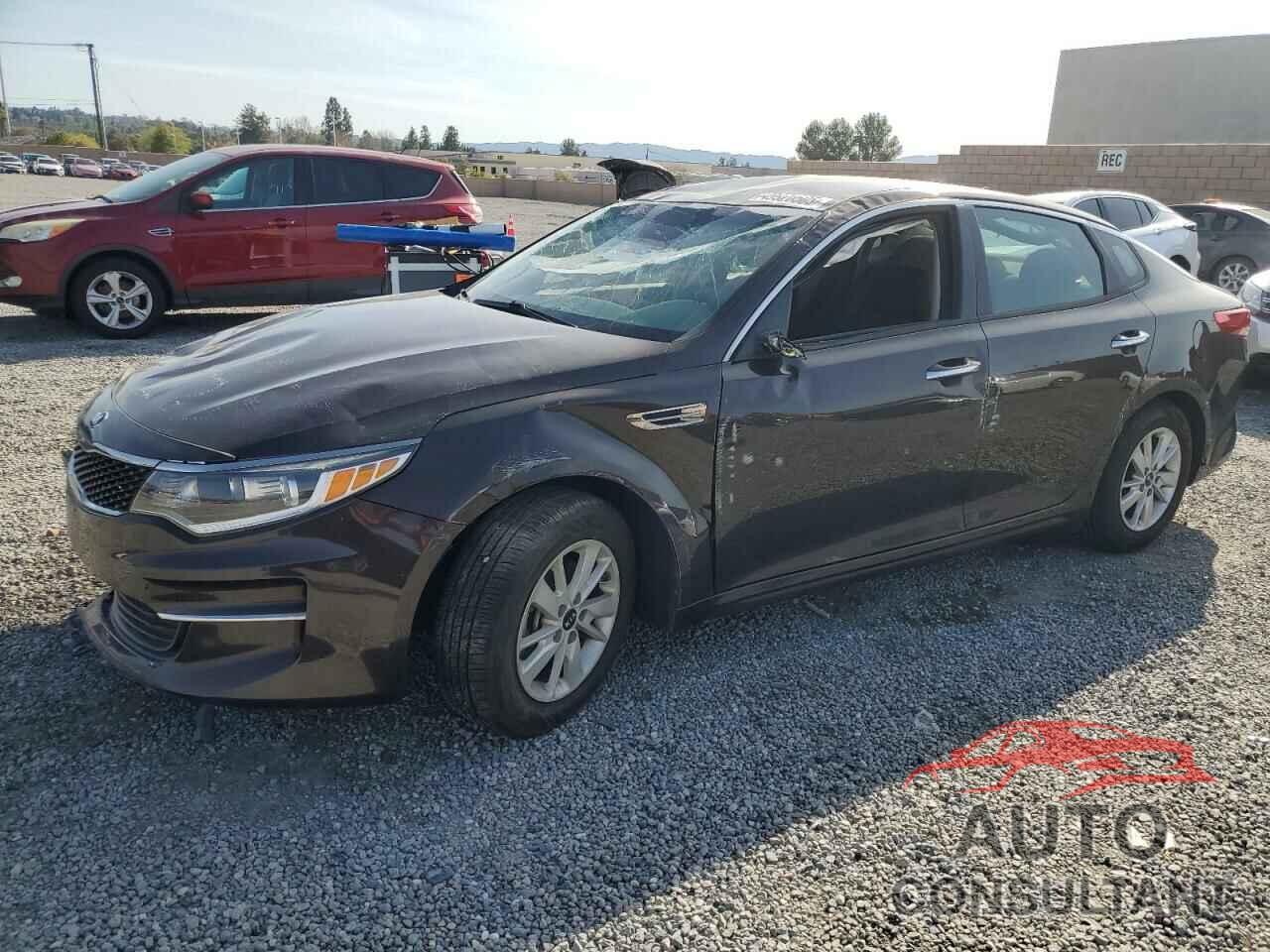 KIA OPTIMA 2018 - KNAGT4L33J5237344