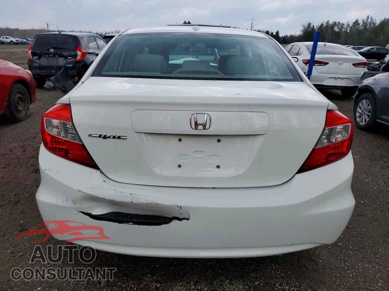 HONDA CIVIC 2012 - 2HGFB2F98CH046618