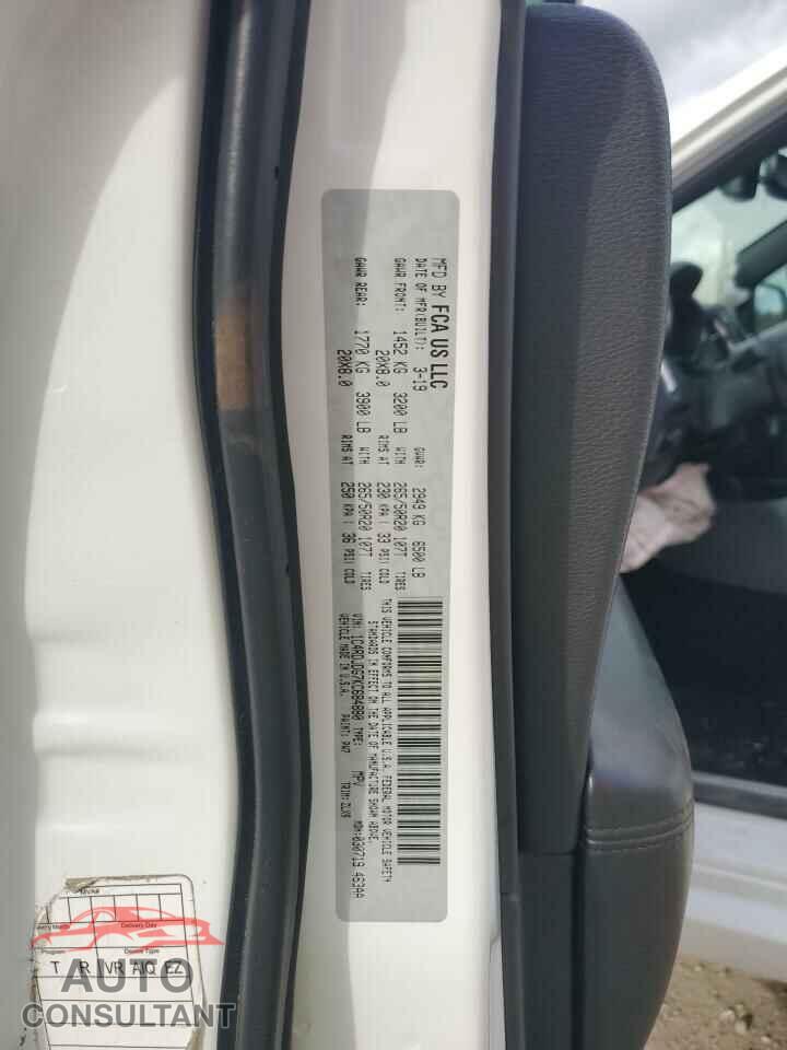 DODGE DURANGO 2019 - 1C4RDJDG7KC684880