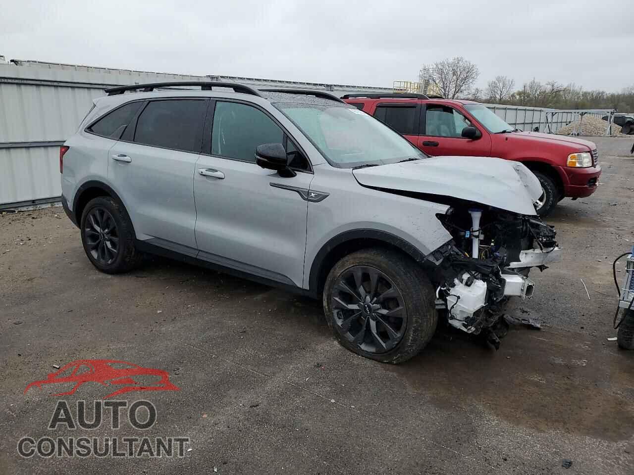 KIA SORENTO 2023 - 5XYRKDLF5PG164082