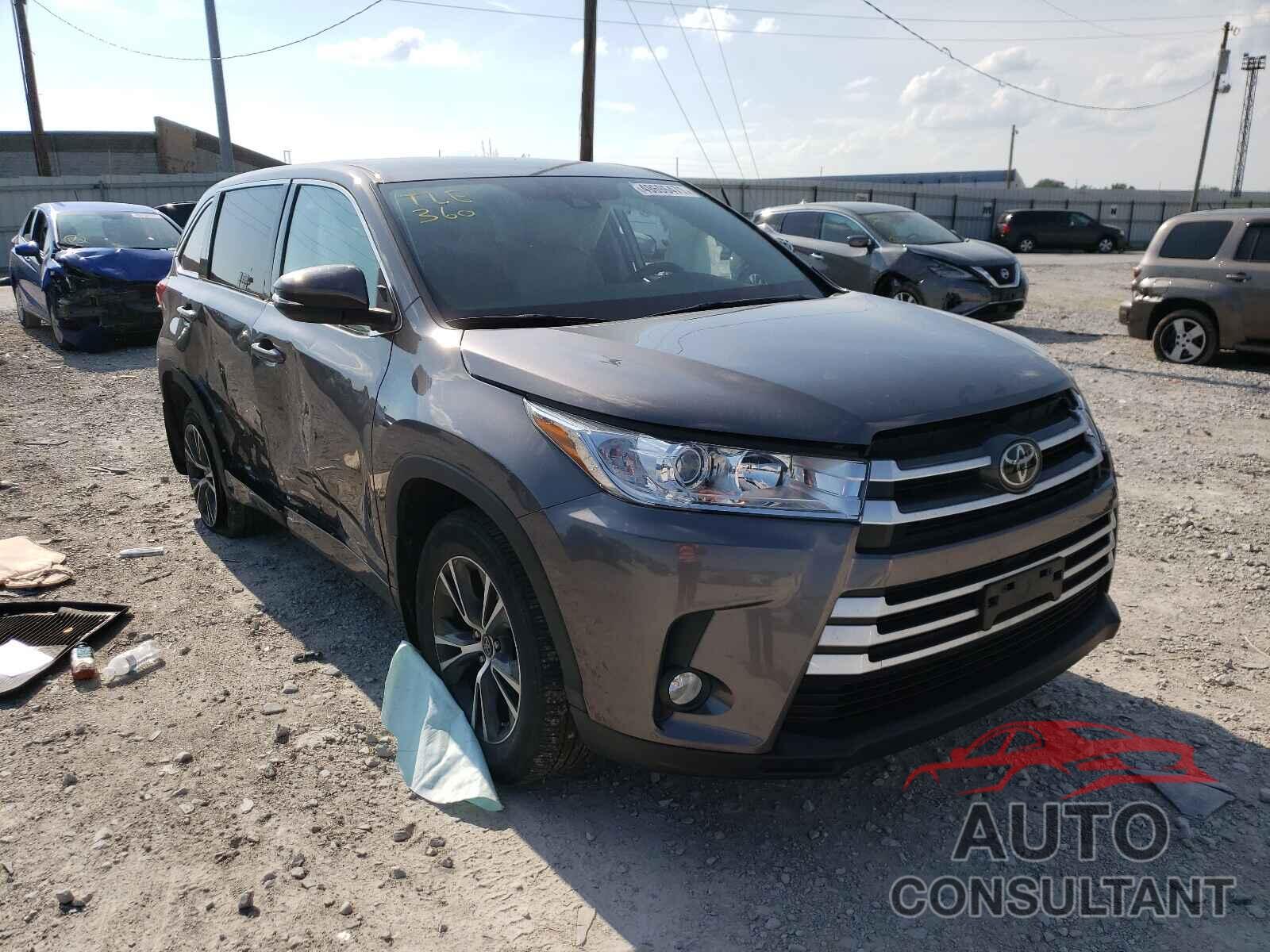 TOYOTA HIGHLANDER 2018 - 5TDBZRFH5JS868719