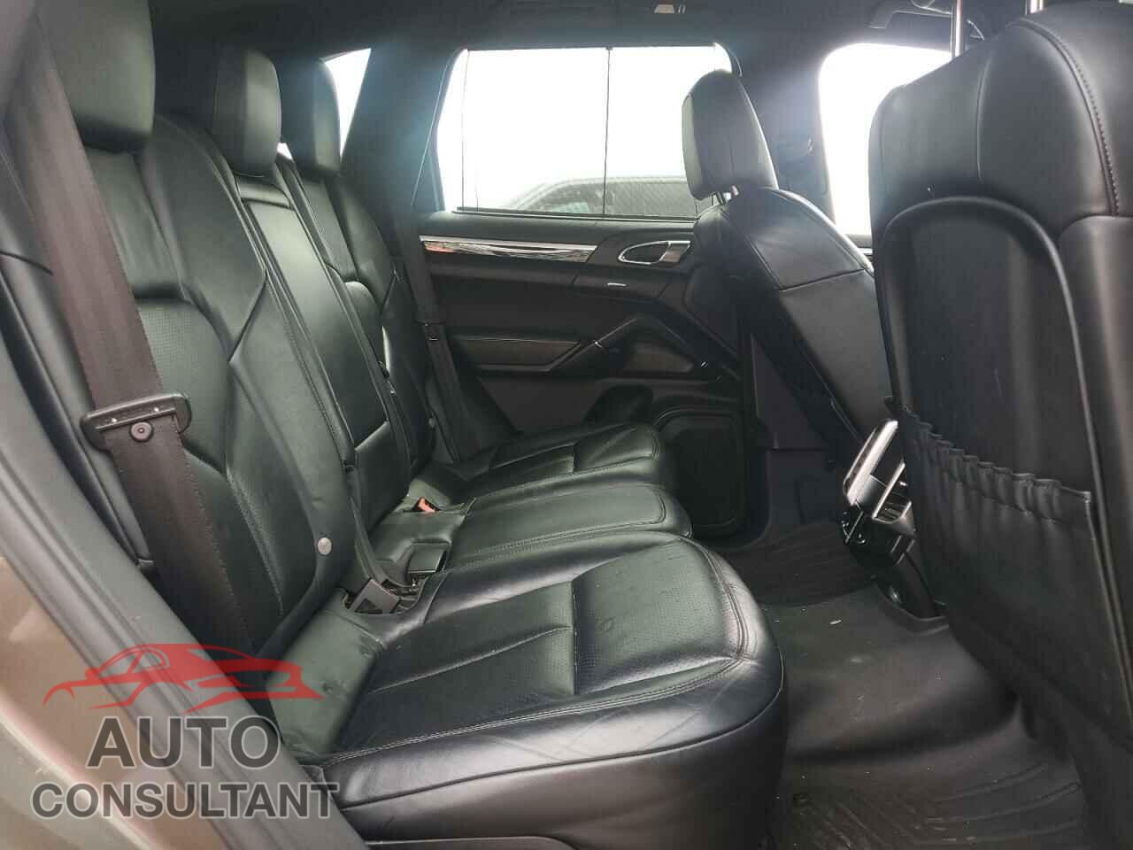 PORSCHE CAYENNE 2012 - WP1AA2A2XCLA09027