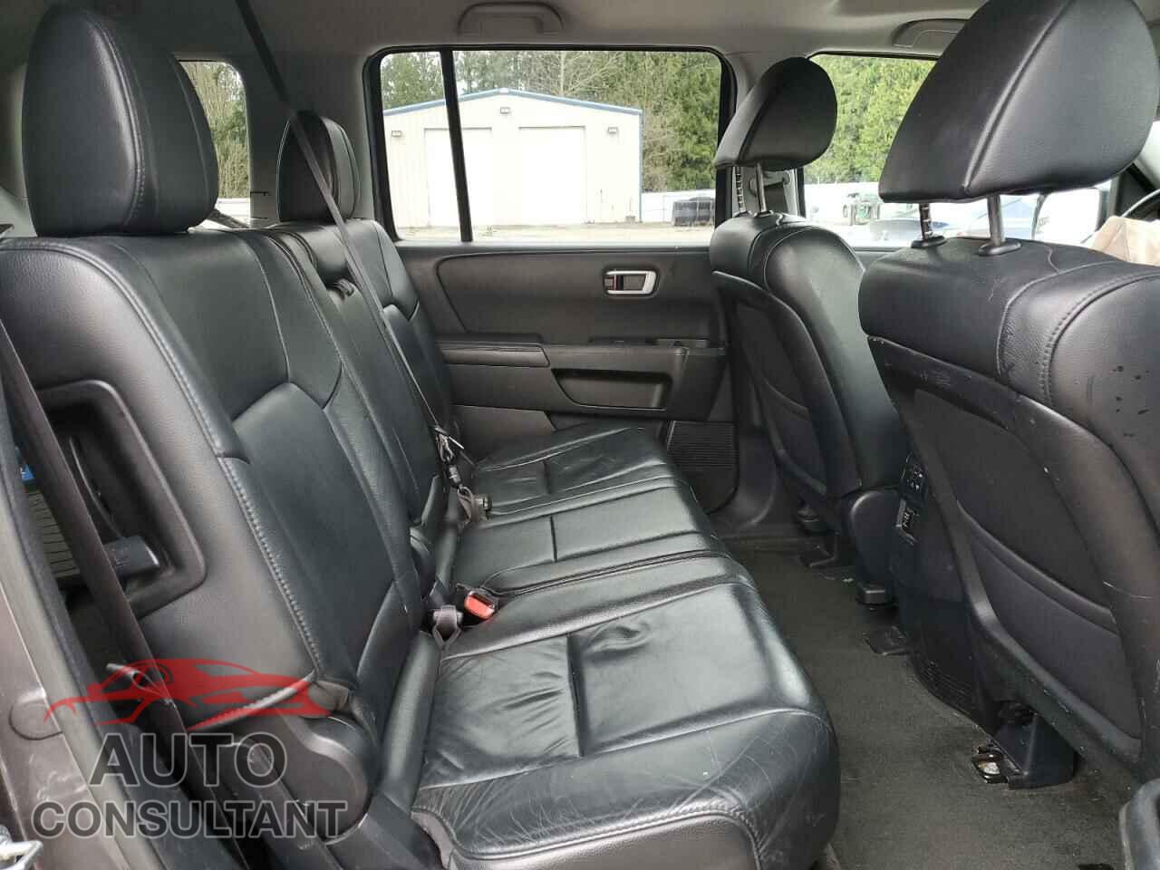 HONDA PILOT 2014 - 5FNYF4H57EB041310