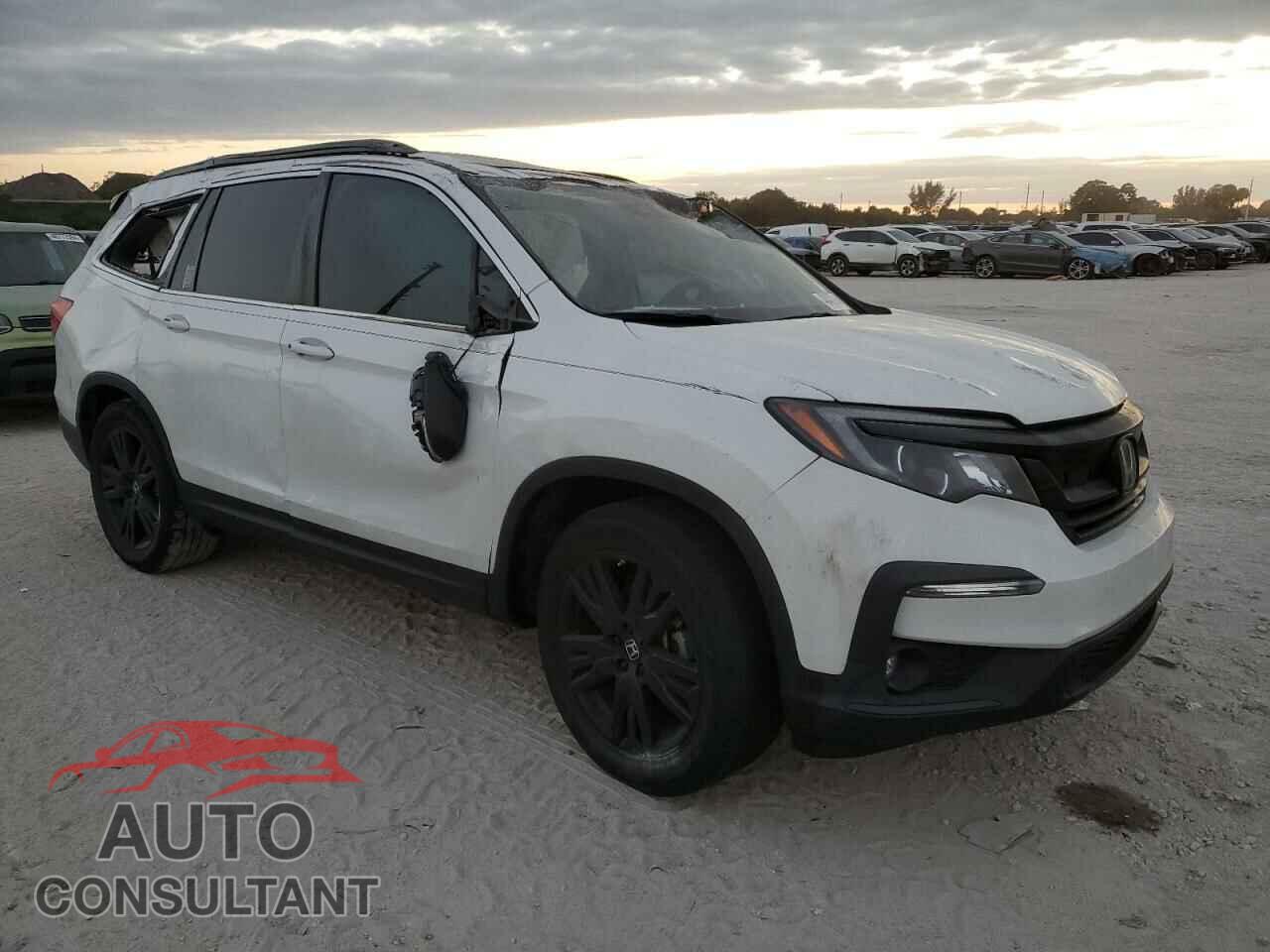 HONDA PILOT 2022 - 5FNYF5H20NB001663