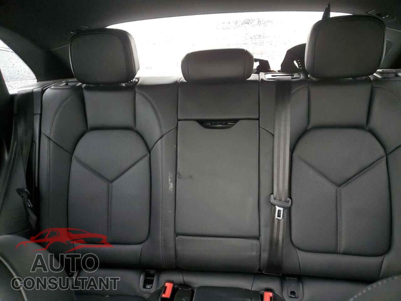 PORSCHE MACAN 2021 - WP1AA2A58MLB04567