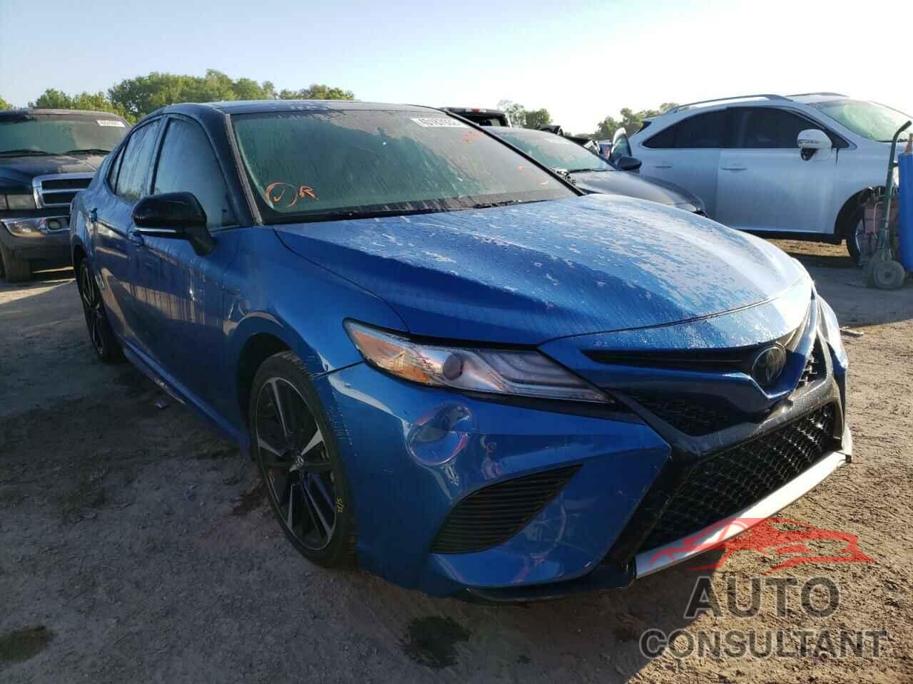 TOYOTA CAMRY 2019 - 4T1B61HK8KU281958