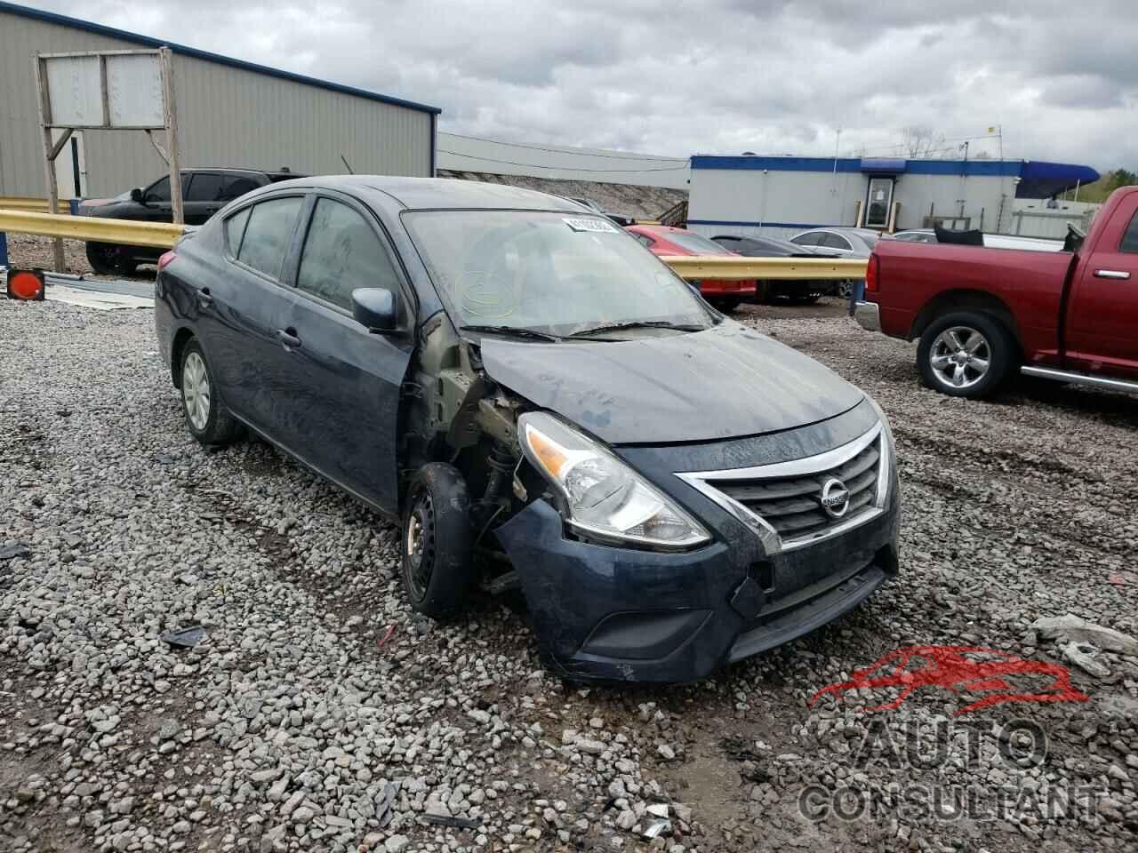 NISSAN VERSA 2017 - 3N1CN7AP5HL857399