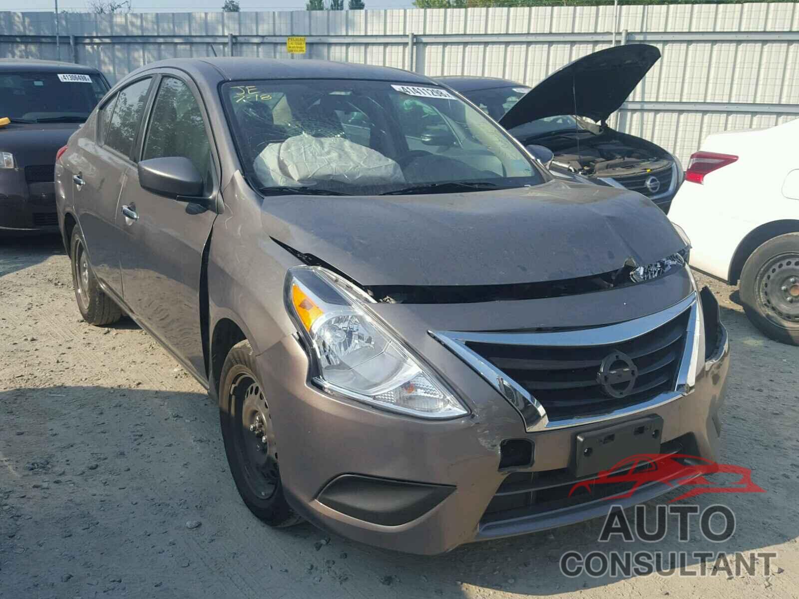 NISSAN VERSA 2017 - 3N1CN7AP1HK465123