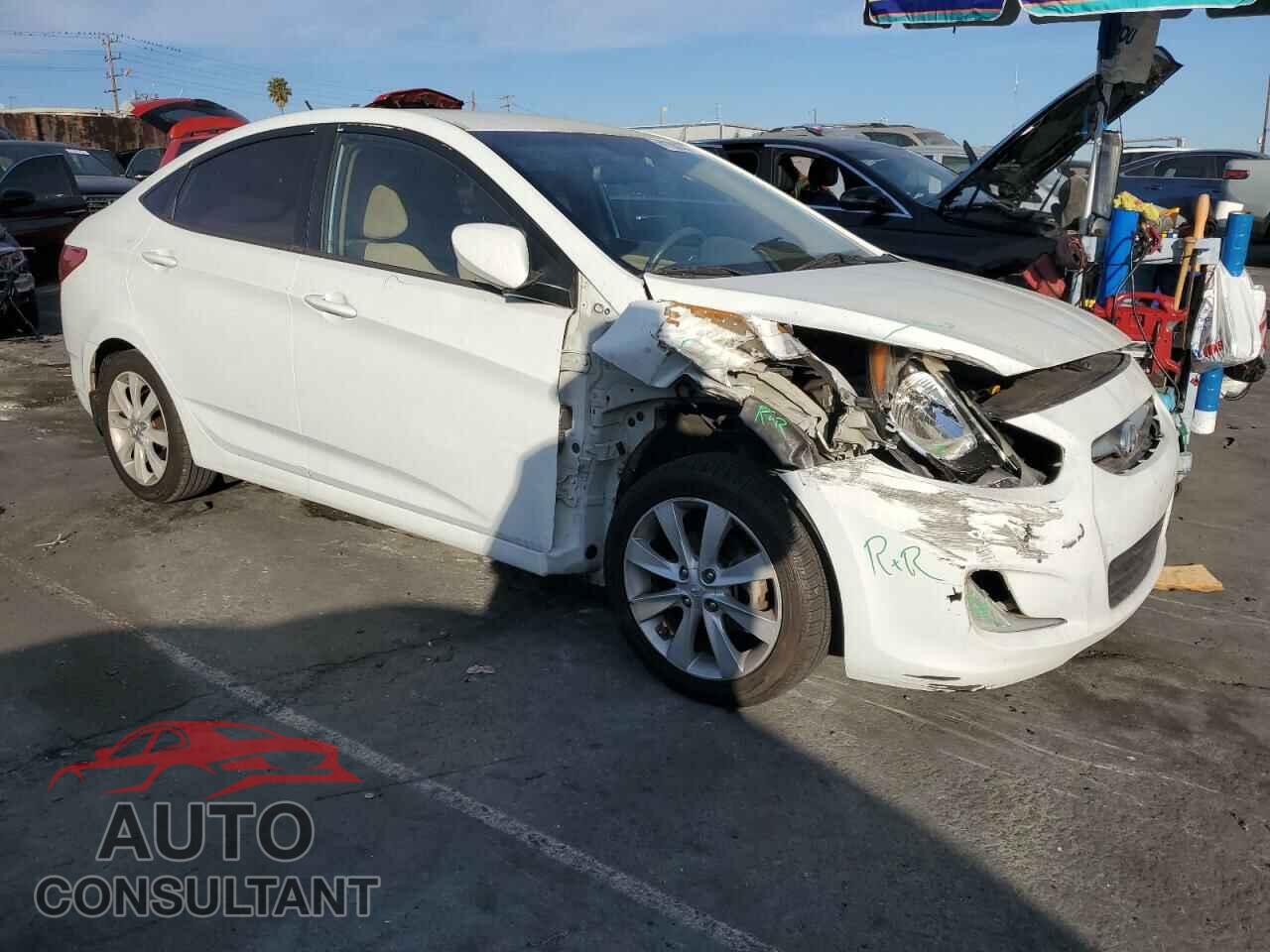 HYUNDAI ACCENT 2013 - KMHCU4AEXDU461994