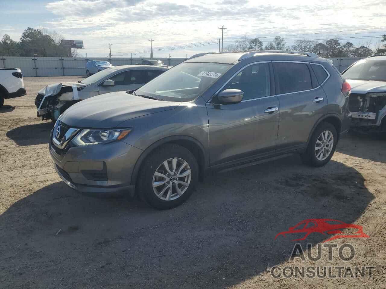 NISSAN ROGUE 2017 - KNMAT2MT0HP563130