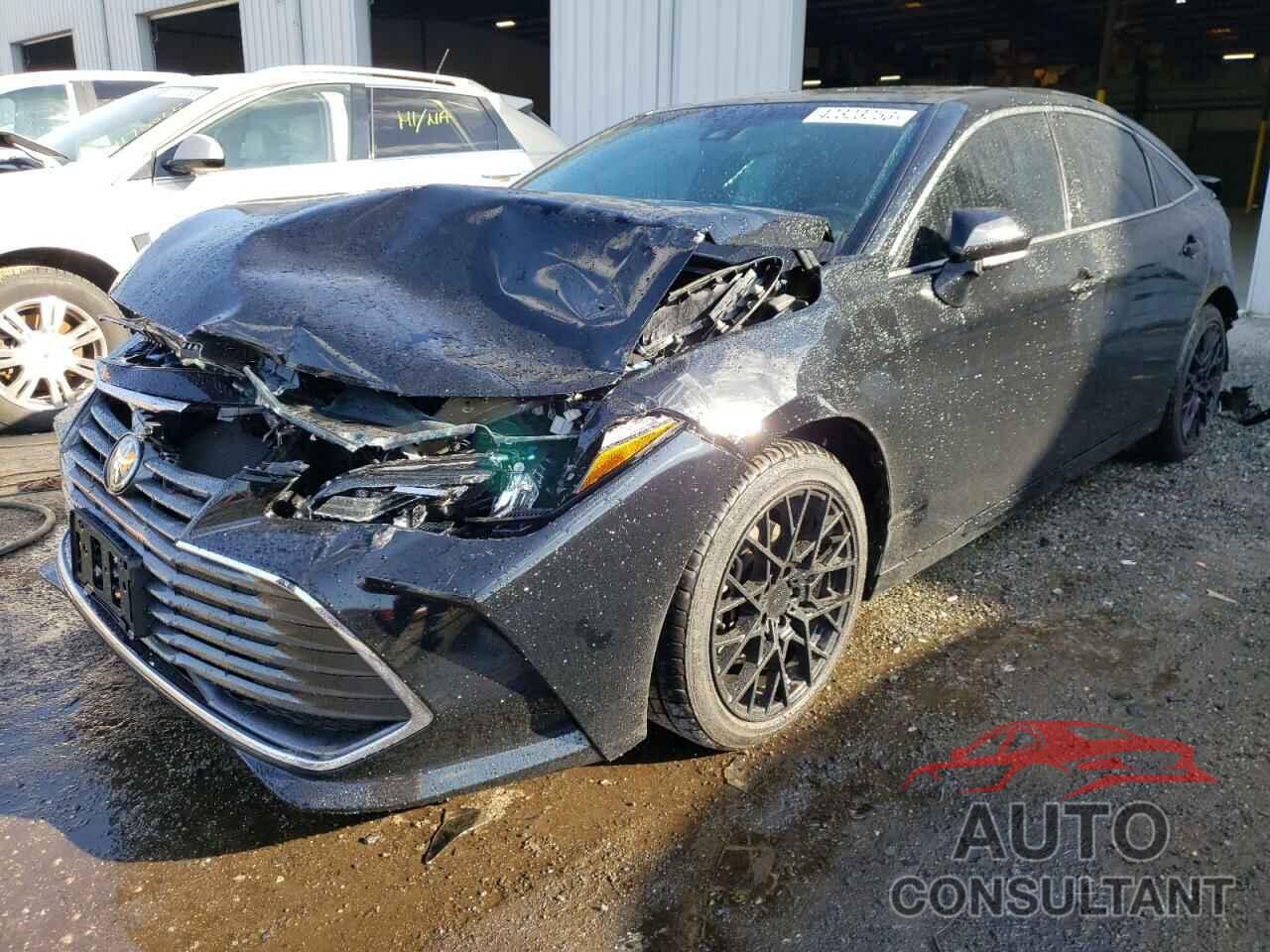 TOYOTA AVALON 2019 - 4T1BZ1FB5KU010348