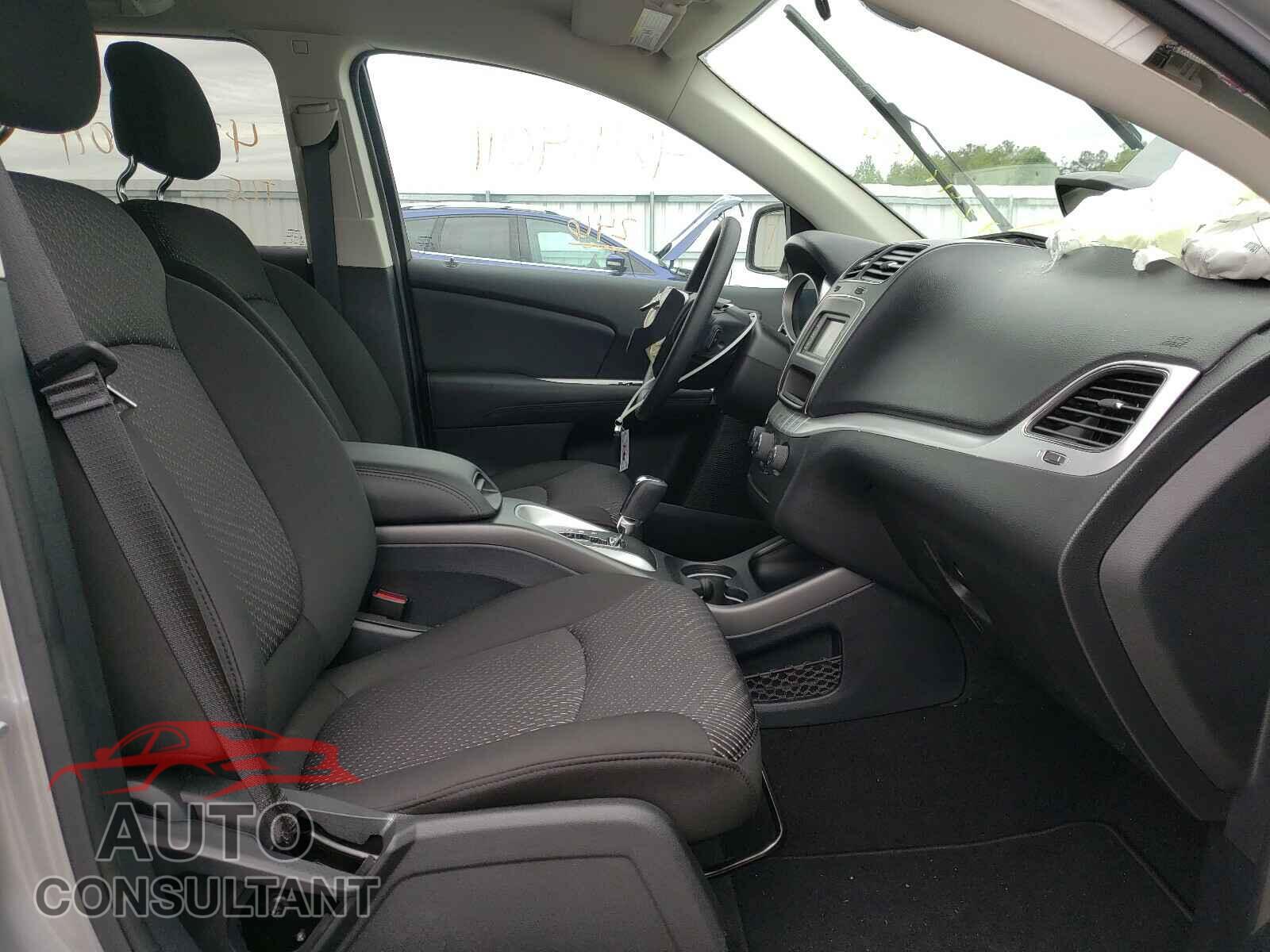 DODGE JOURNEY 2020 - 3C4PDCAB2LT276272