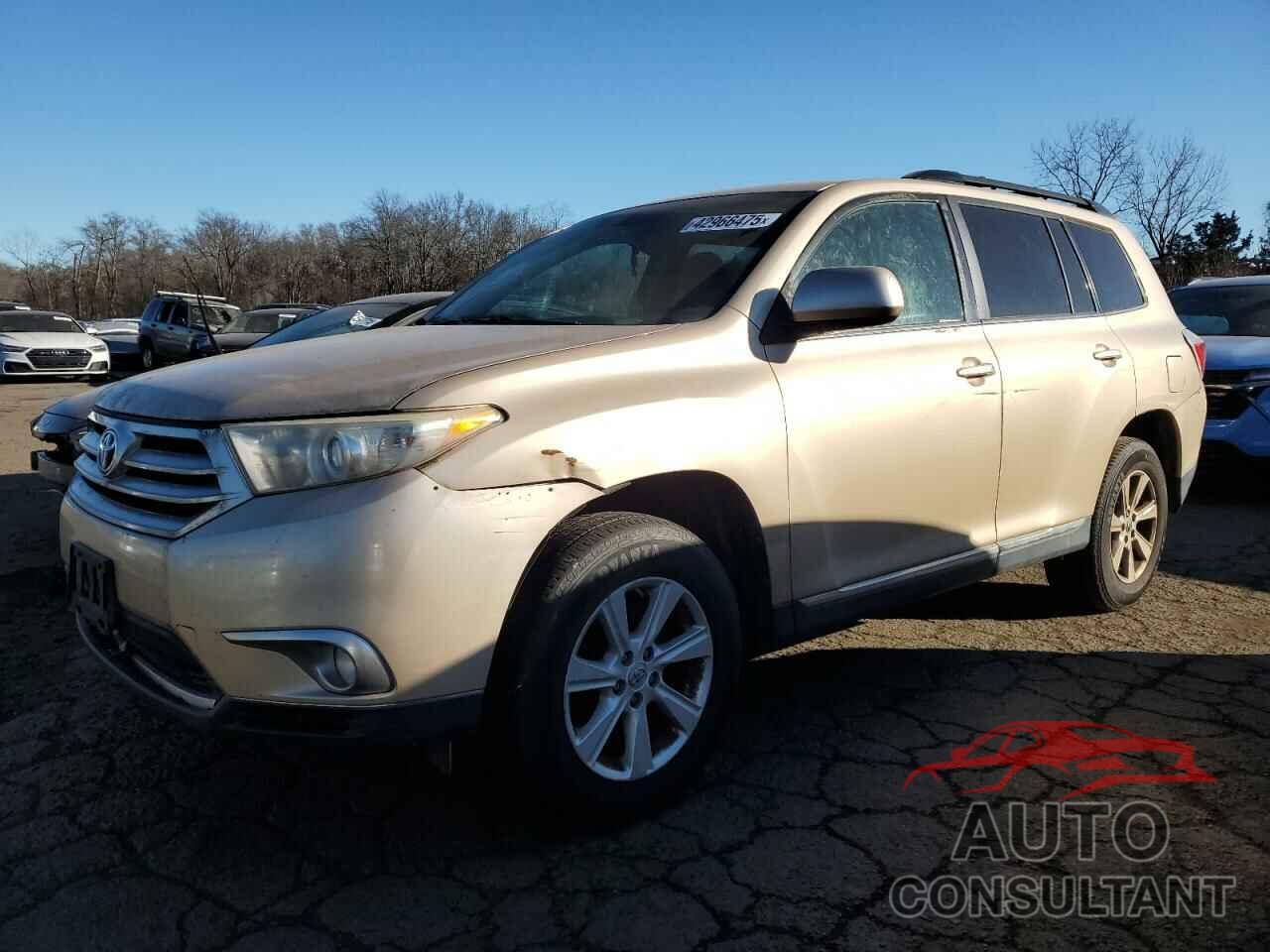 TOYOTA HIGHLANDER 2011 - 5TDBK3EH2BS050921