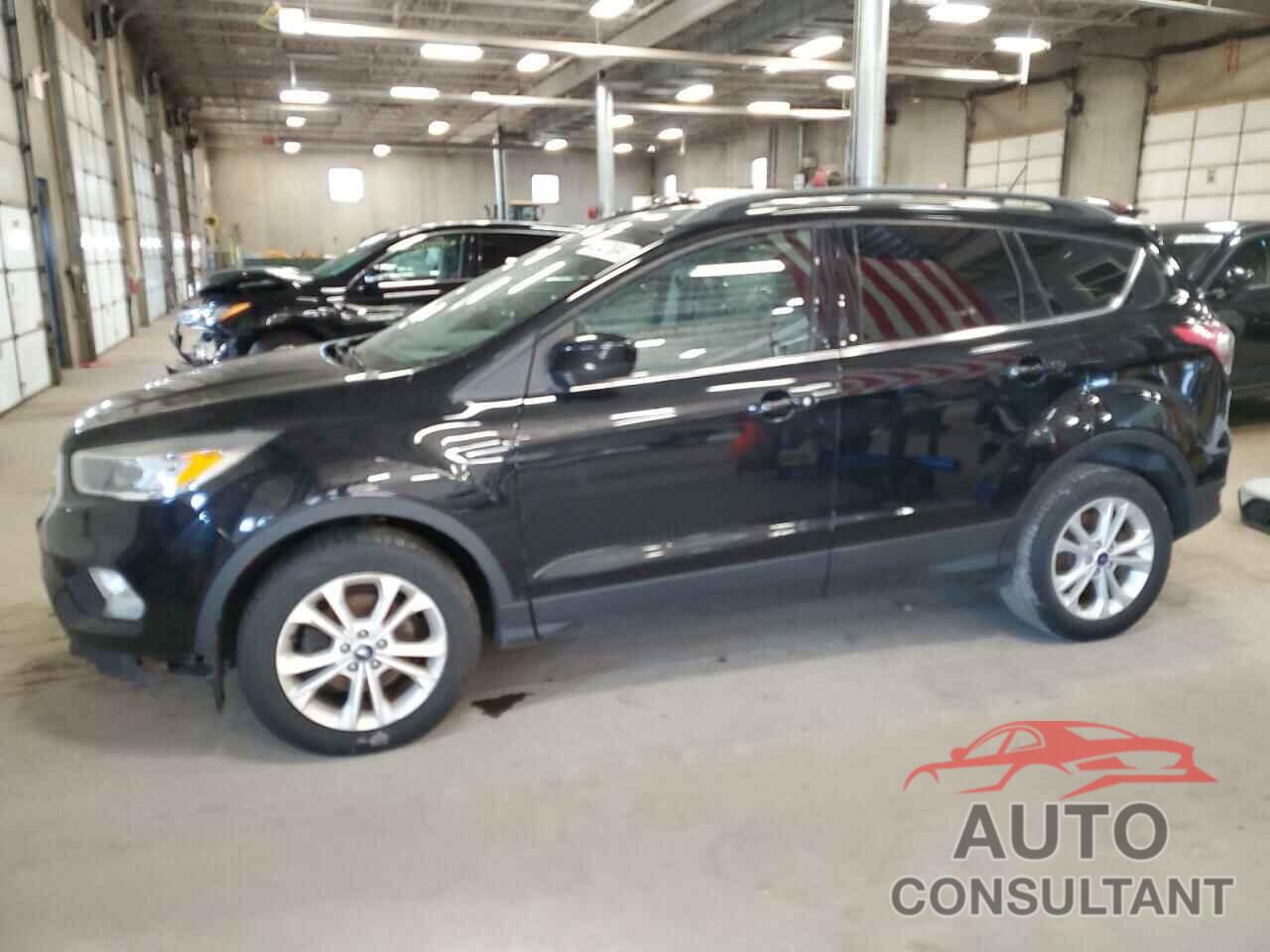 FORD ESCAPE 2018 - 1FMCU0GD0JUB37956