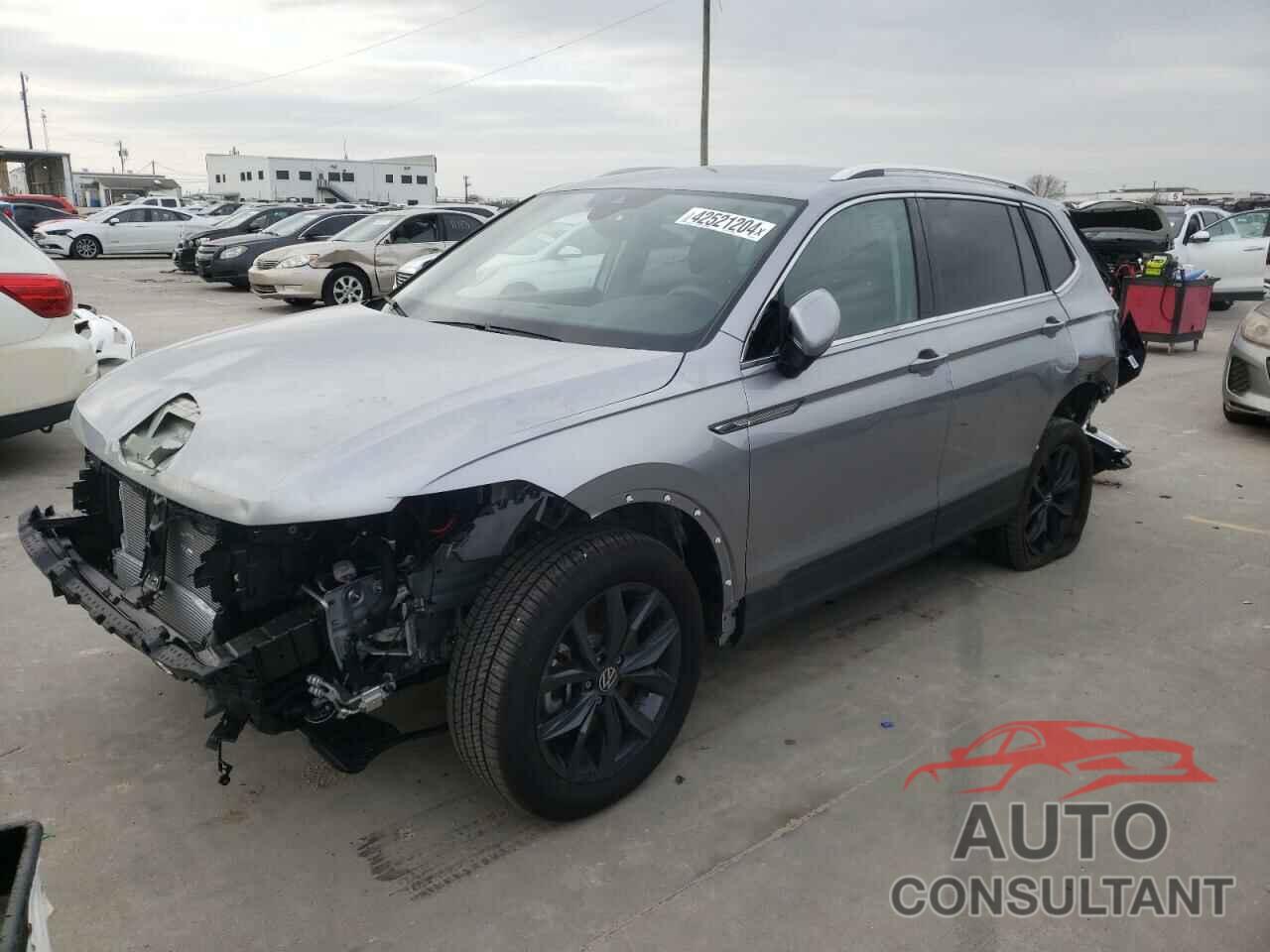 VOLKSWAGEN TIGUAN 2024 - 3VV3B7AX1RM049182