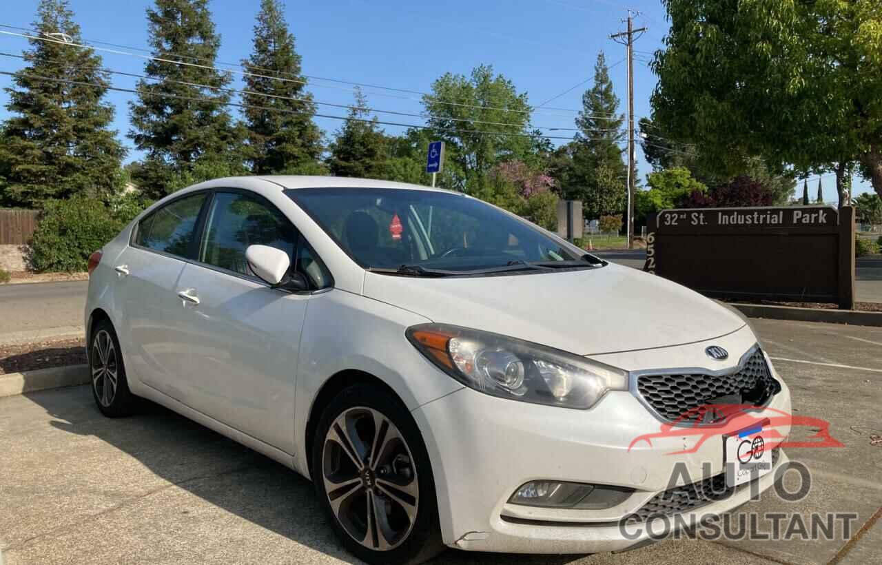 KIA FORTE 2016 - KNAFX4A83G5463312