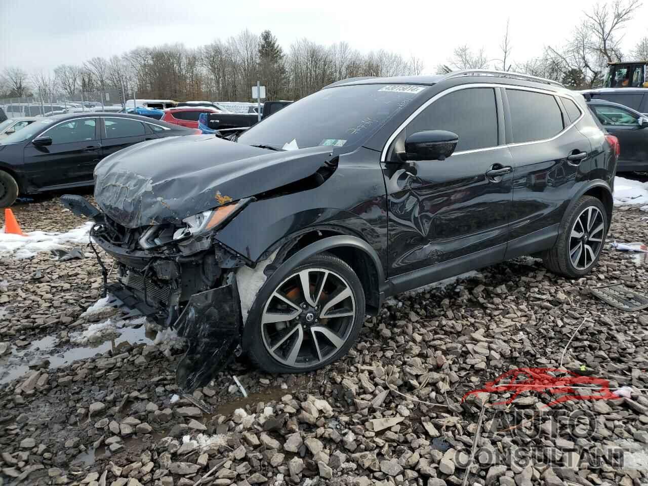 NISSAN ROGUE 2017 - JN1BJ1CR6HW121522