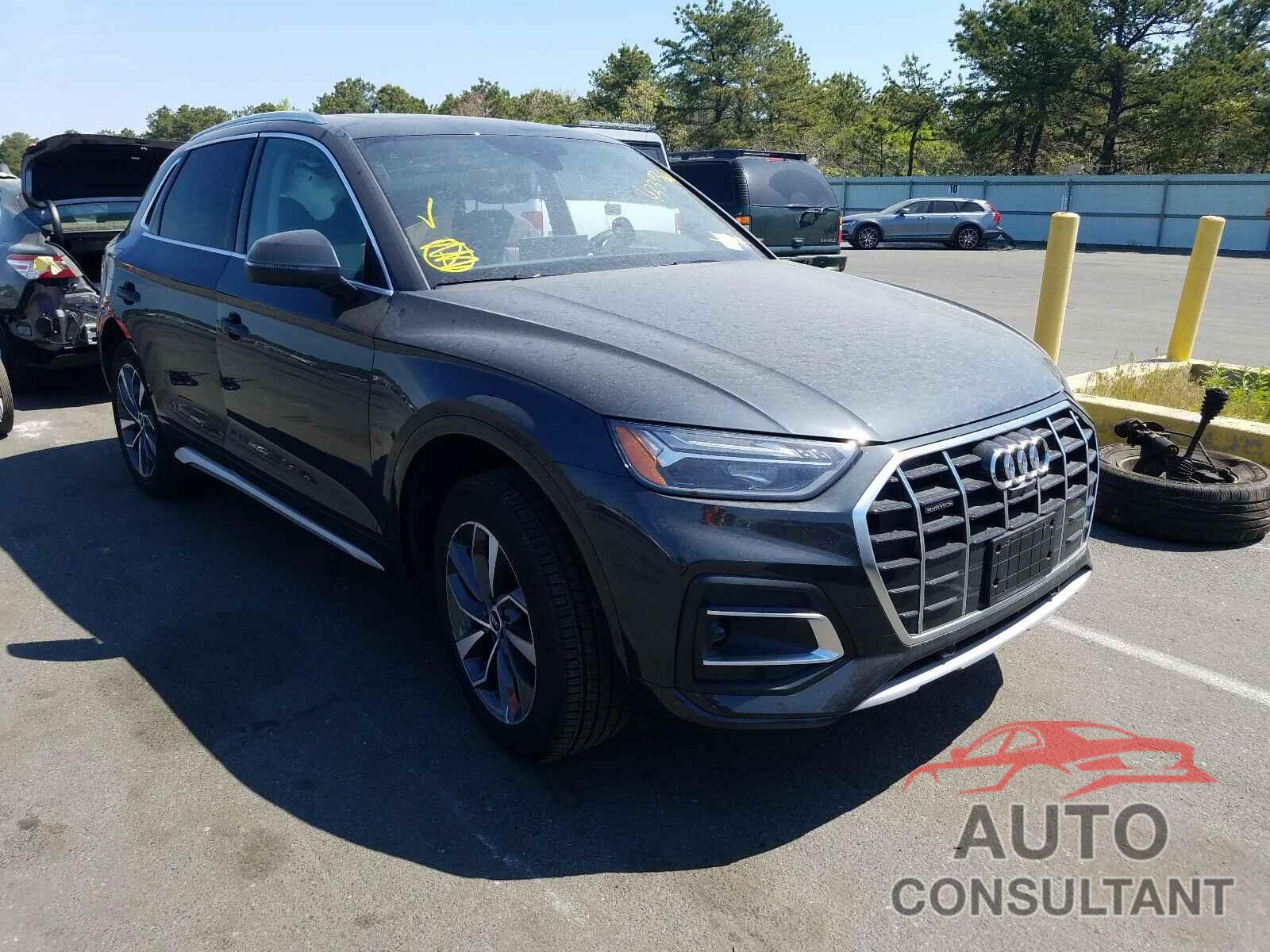 AUDI Q5 2021 - WA1BAAFY2M2048676