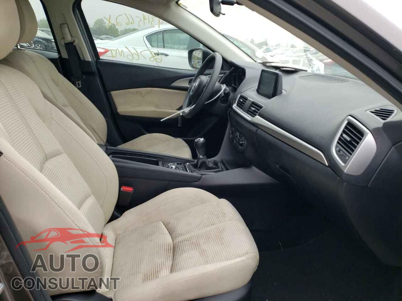 MAZDA 3 2017 - 3MZBN1U74HM102771