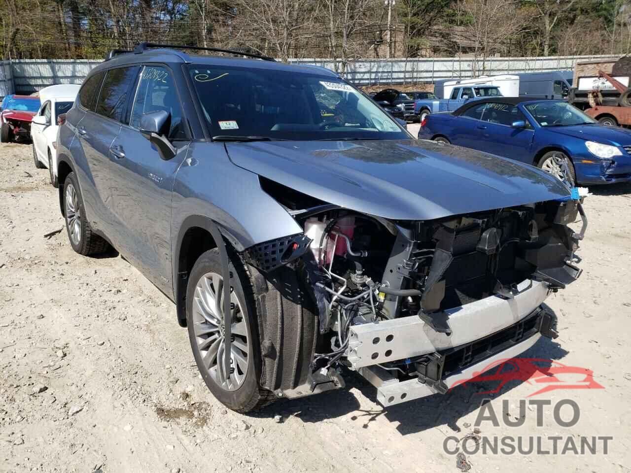 TOYOTA HIGHLANDER 2021 - 5TDEBRCH4MS026173