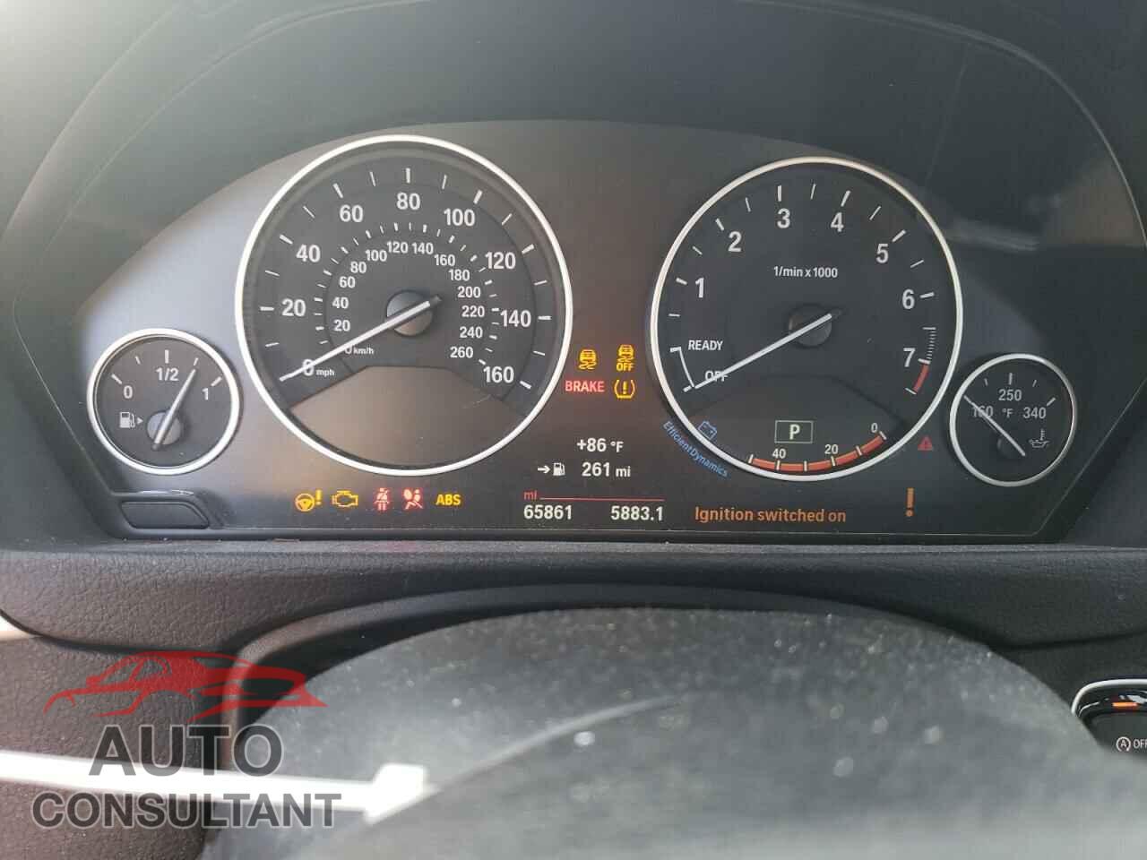 BMW 3 SERIES 2016 - WBA8E1G59GNU11418