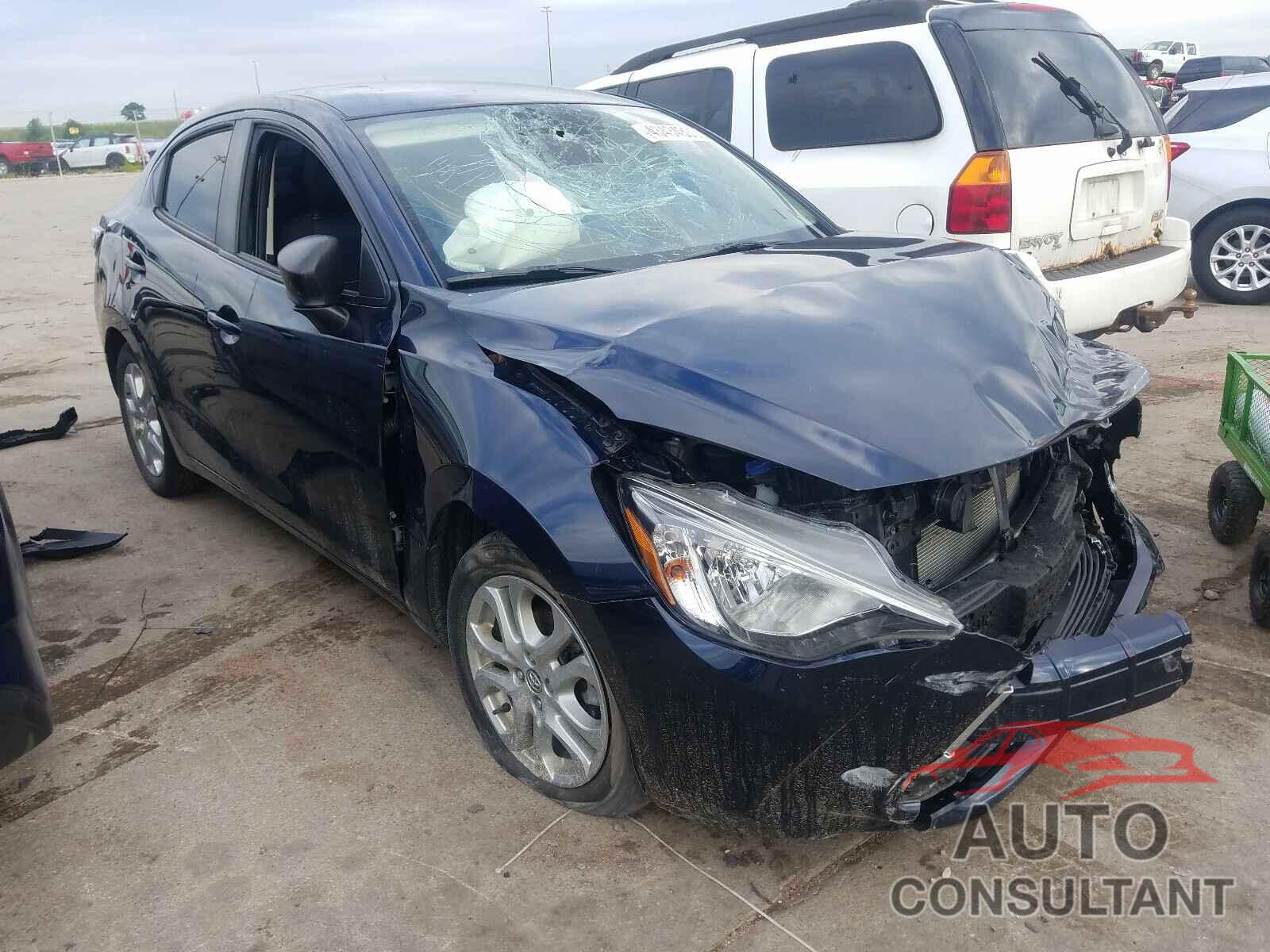 TOYOTA YARIS 2017 - 3MYDLBYV6HY191074