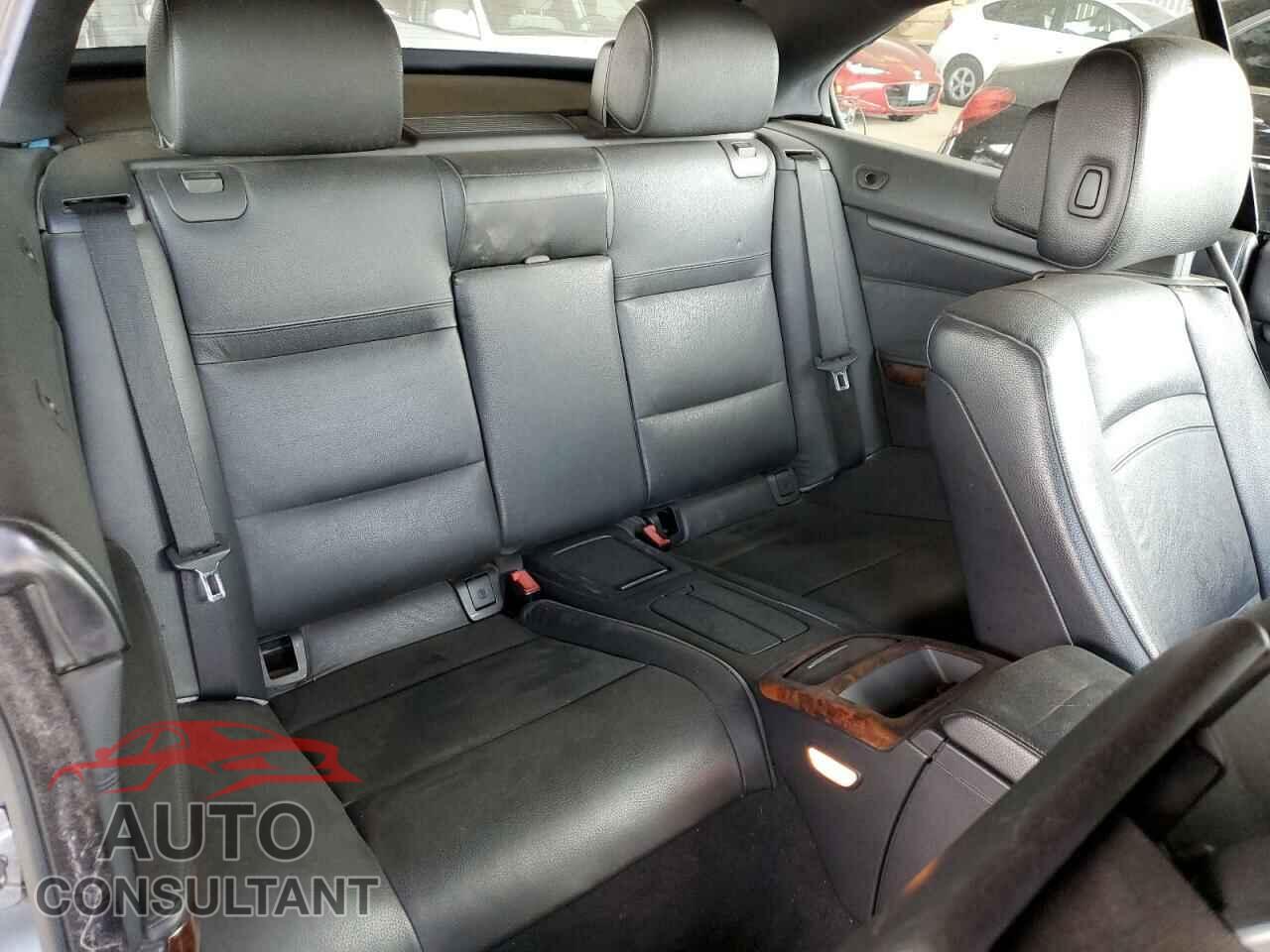 BMW 3 SERIES 2010 - WBAWR3C58AP463552