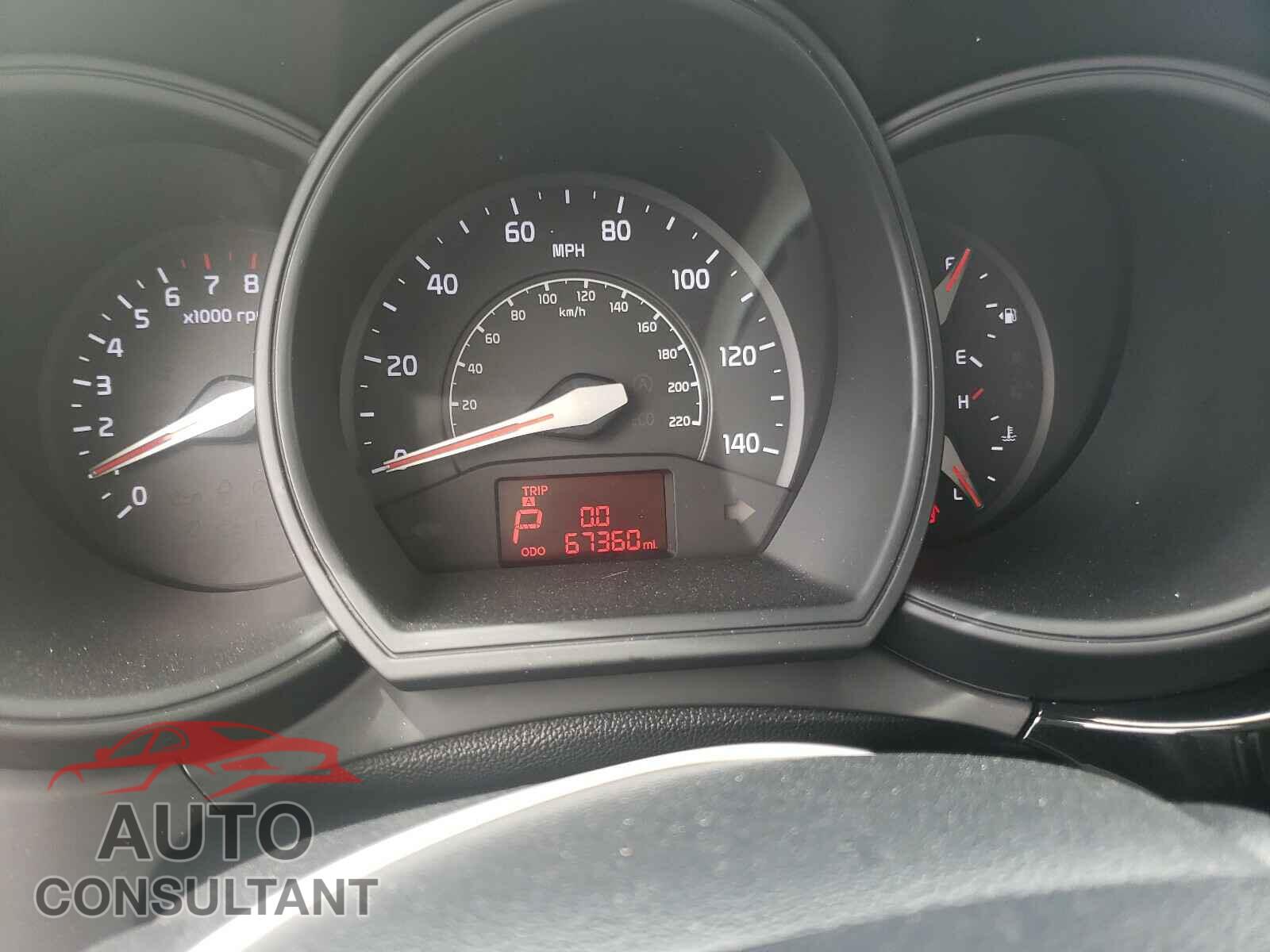 KIA RIO 2017 - KNADM4A39H6040735
