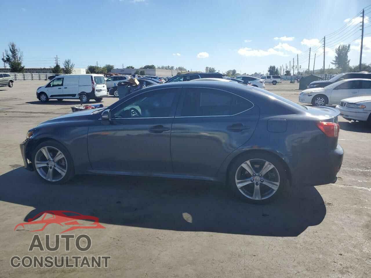 LEXUS IS 2011 - JTHBF5C23B5138850