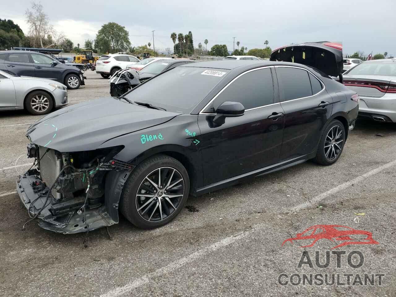 TOYOTA CAMRY 2021 - 4T1G11AK9MU533671