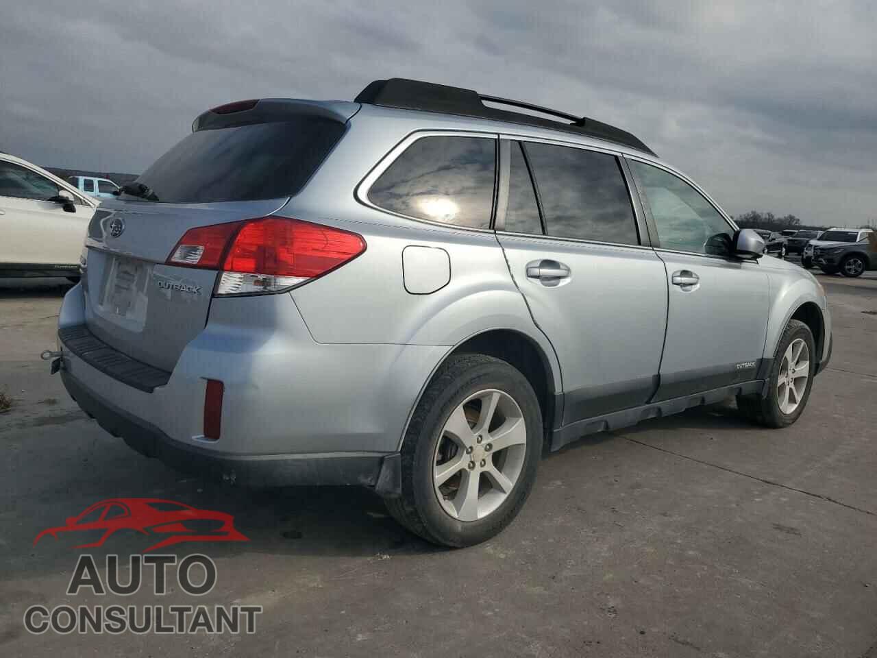SUBARU OUTBACK 2013 - 4S4BRCCC8D3300052