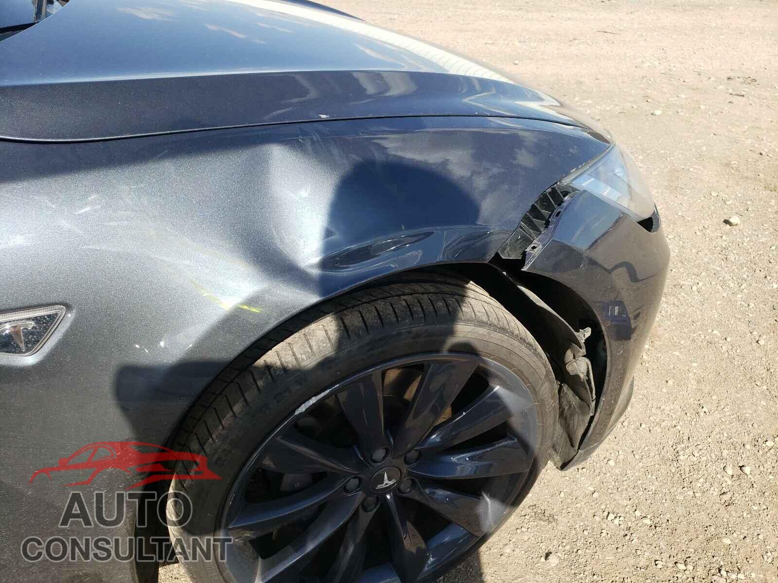TESLA MODEL S 2016 - 5YJSA1E25GF128655