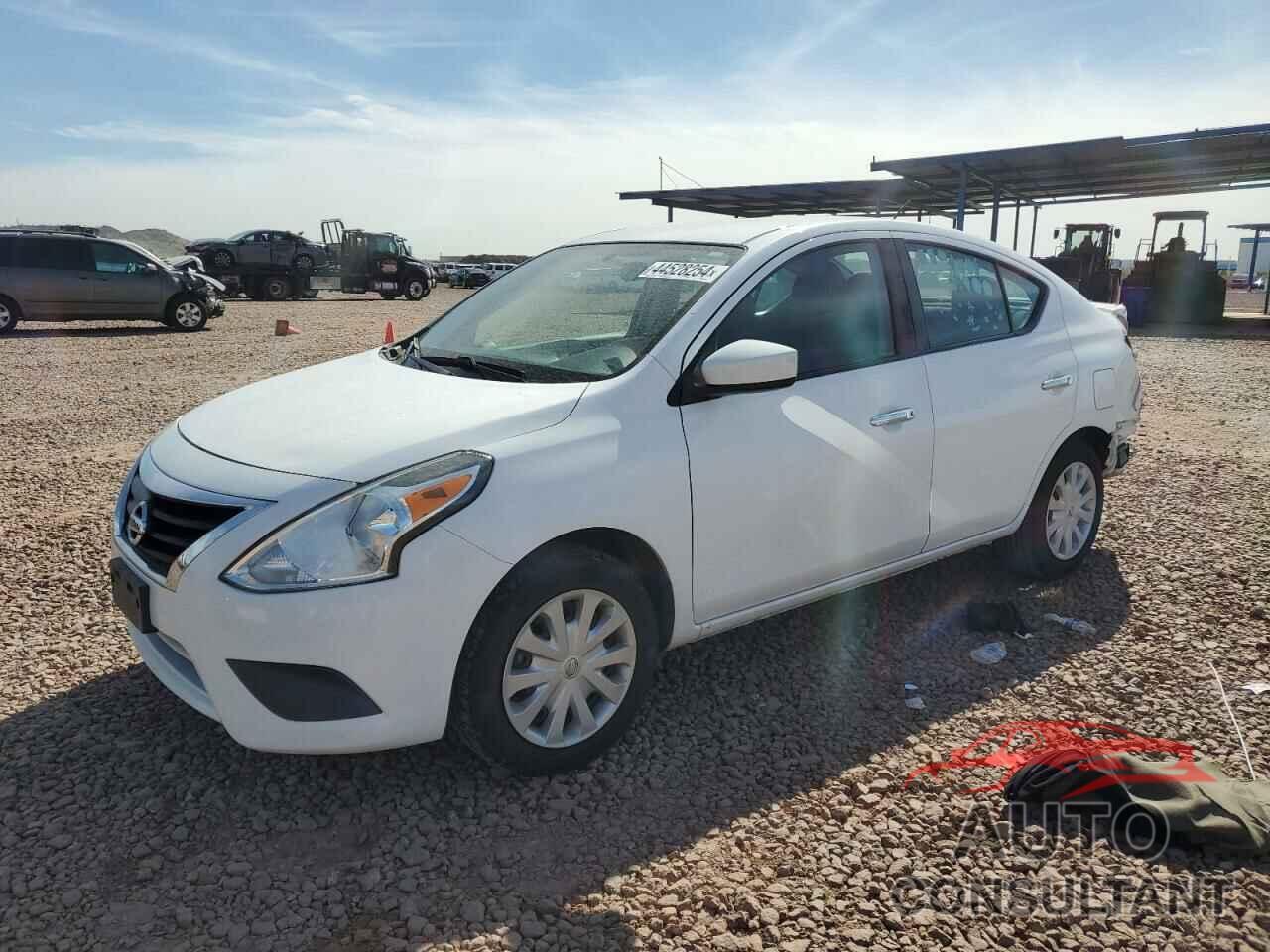 NISSAN VERSA 2018 - 3N1CN7AP7JL872783