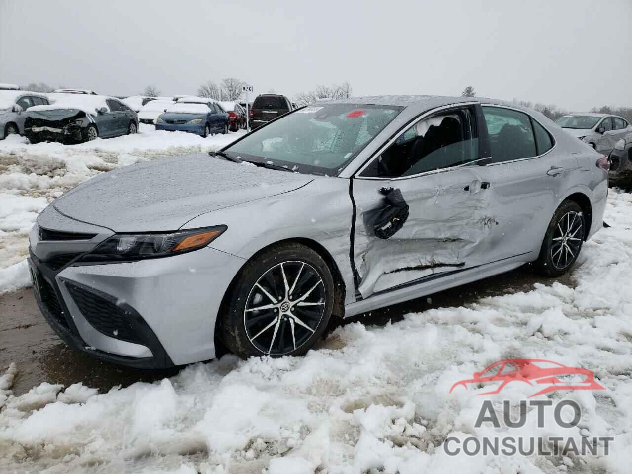 TOYOTA CAMRY 2022 - 4T1G11AK4NU675590