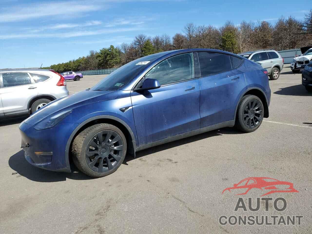 TESLA MODEL Y 2023 - 7SAYGDEE6PF830197