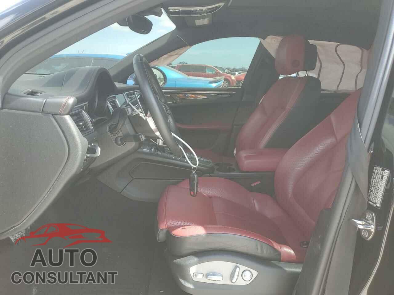 PORSCHE MACAN 2018 - WP1AA2A59JLB19977