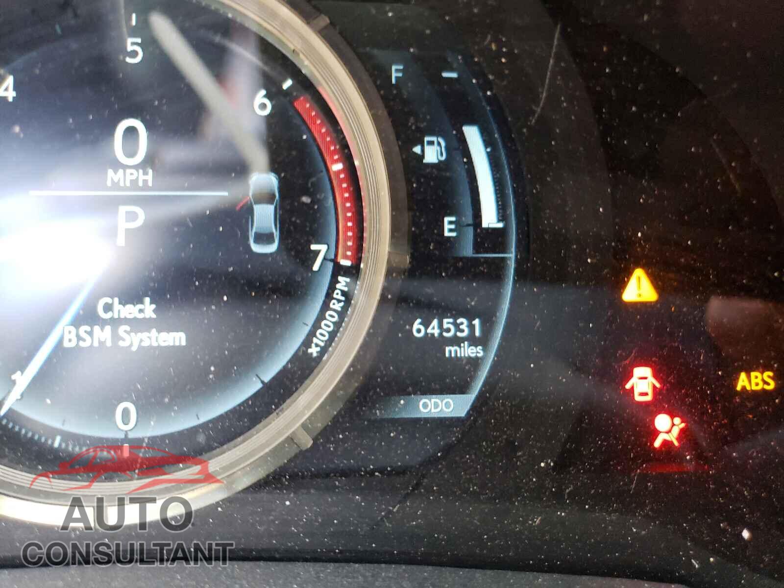 LEXUS IS 2016 - JTHBA1D27G5010270