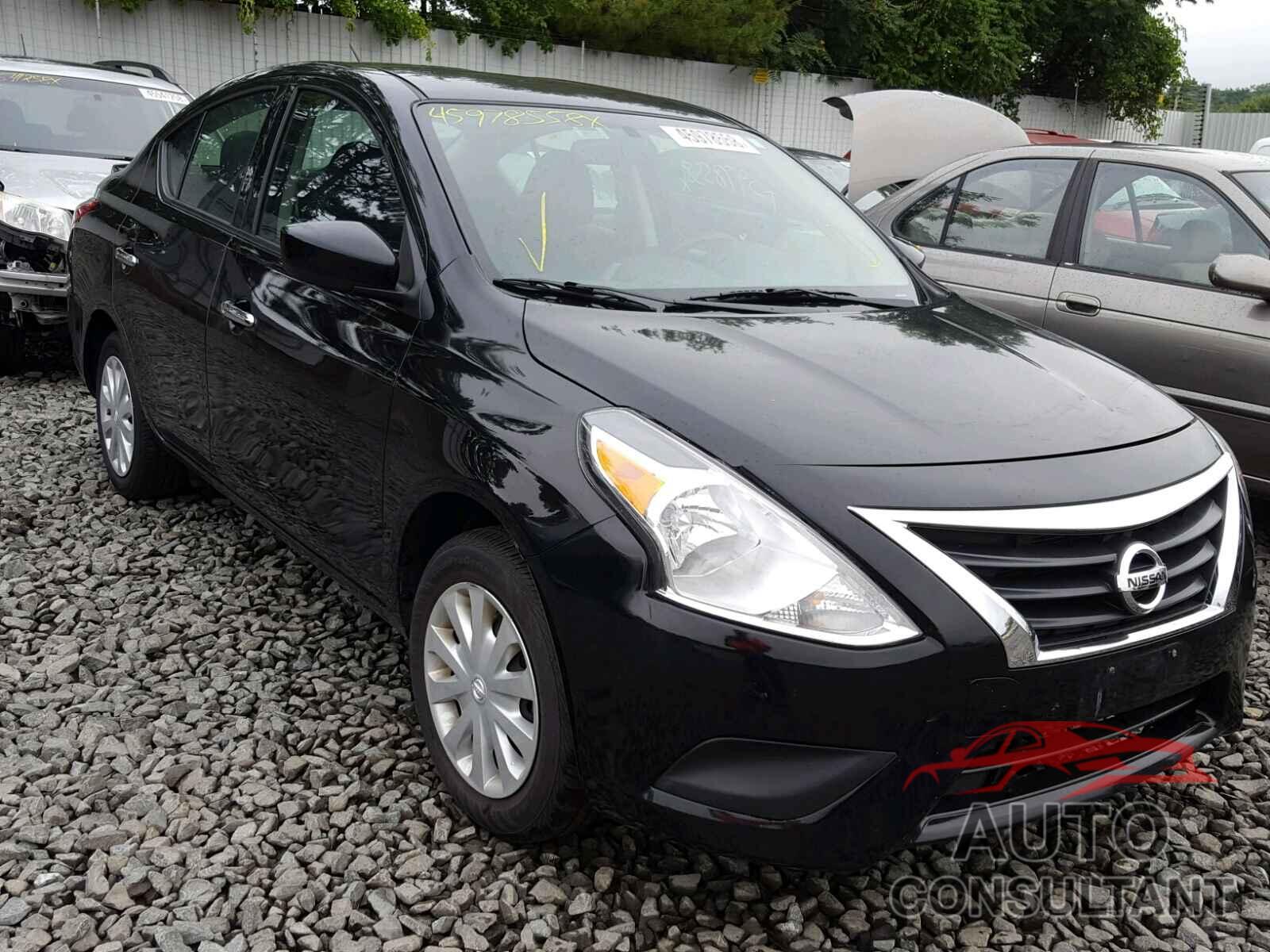NISSAN VERSA 2018 - 3N1CN7AP5JL815644