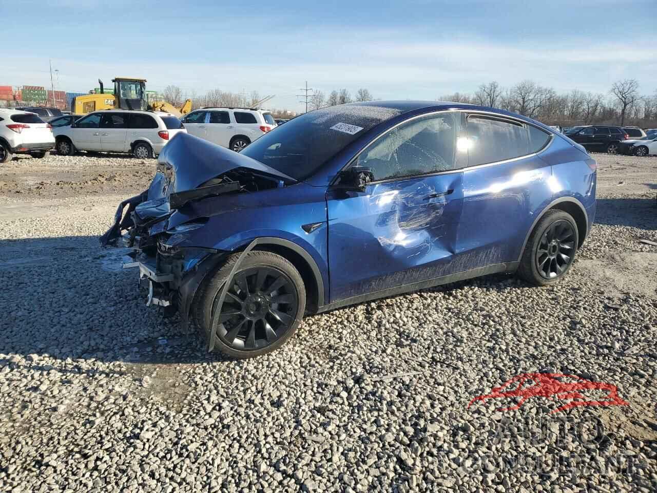 TESLA MODEL Y 2023 - 7SAYGDEE5PF980477