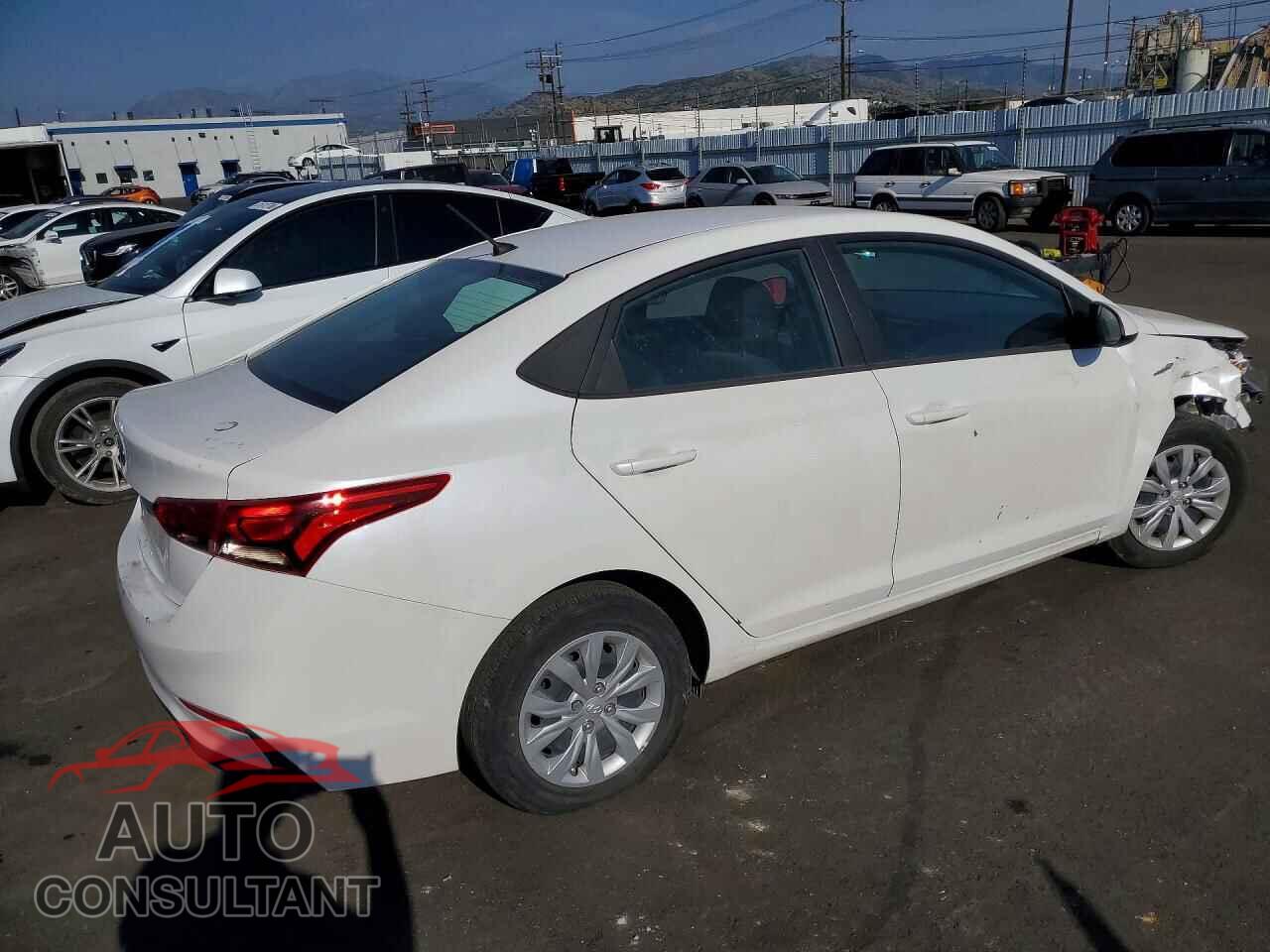 HYUNDAI ACCENT 2022 - 3KPC24A69NE174603