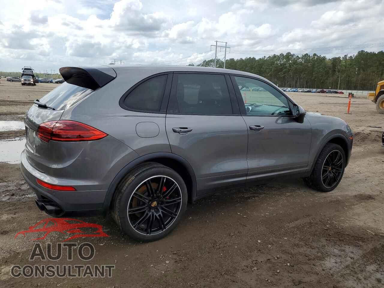 PORSCHE CAYENNE 2016 - WP1AC2A27GLA88558