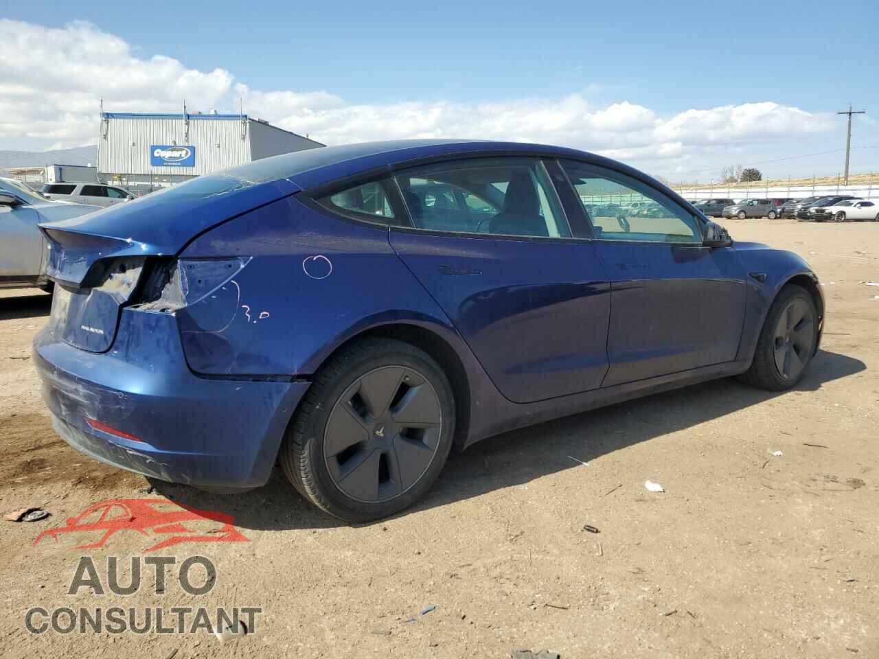 TESLA MODEL 3 2021 - 5YJ3E1EB8MF003072
