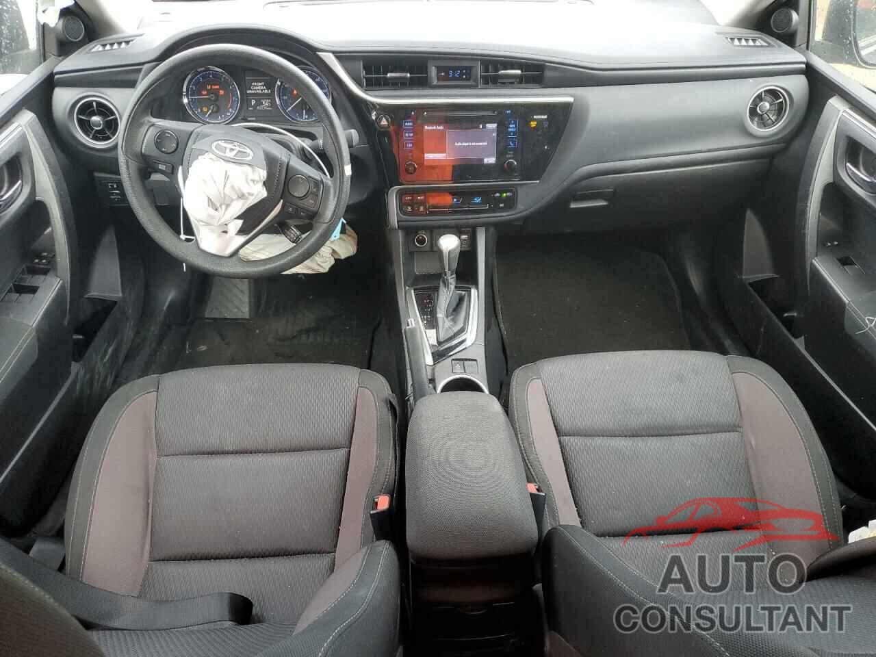 TOYOTA COROLLA 2017 - 5YFBURHE5HP677158