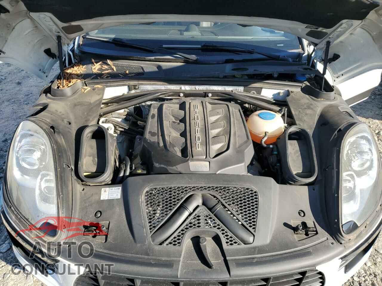 PORSCHE MACAN 2015 - WP1AB2A52FLB65042