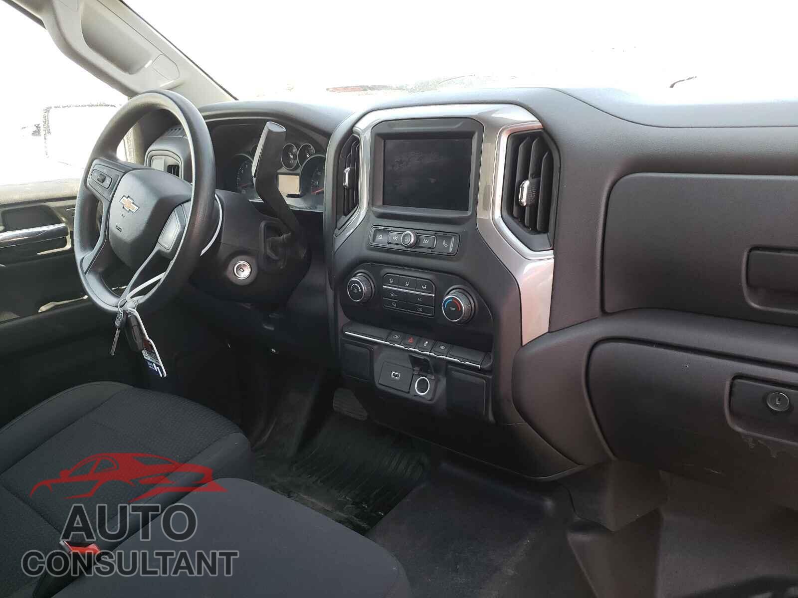 CHEVROLET SILVERADO 2020 - 3GCNWAEF4LG382217