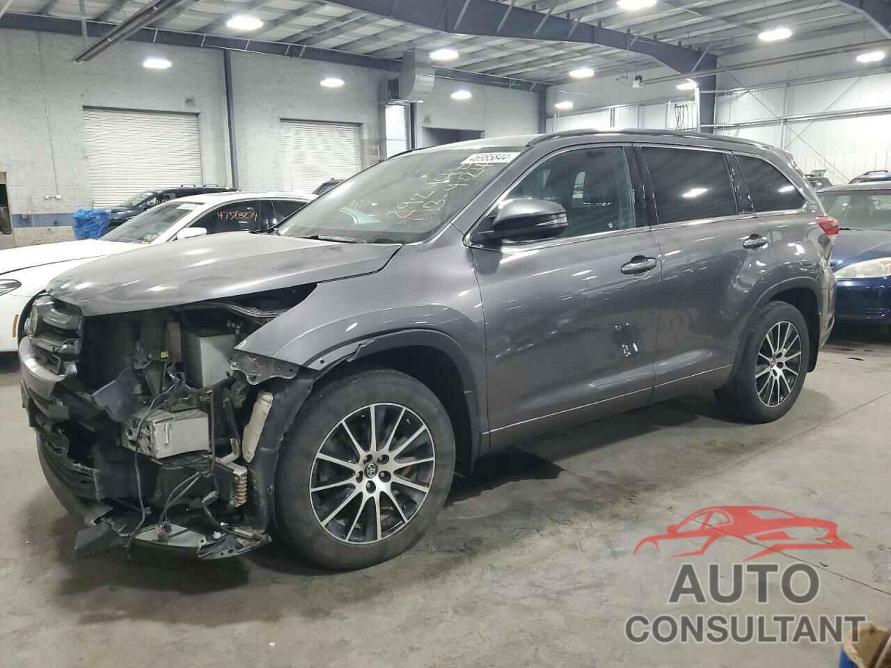 TOYOTA HIGHLANDER 2018 - 5TDJZRFH1JS897534